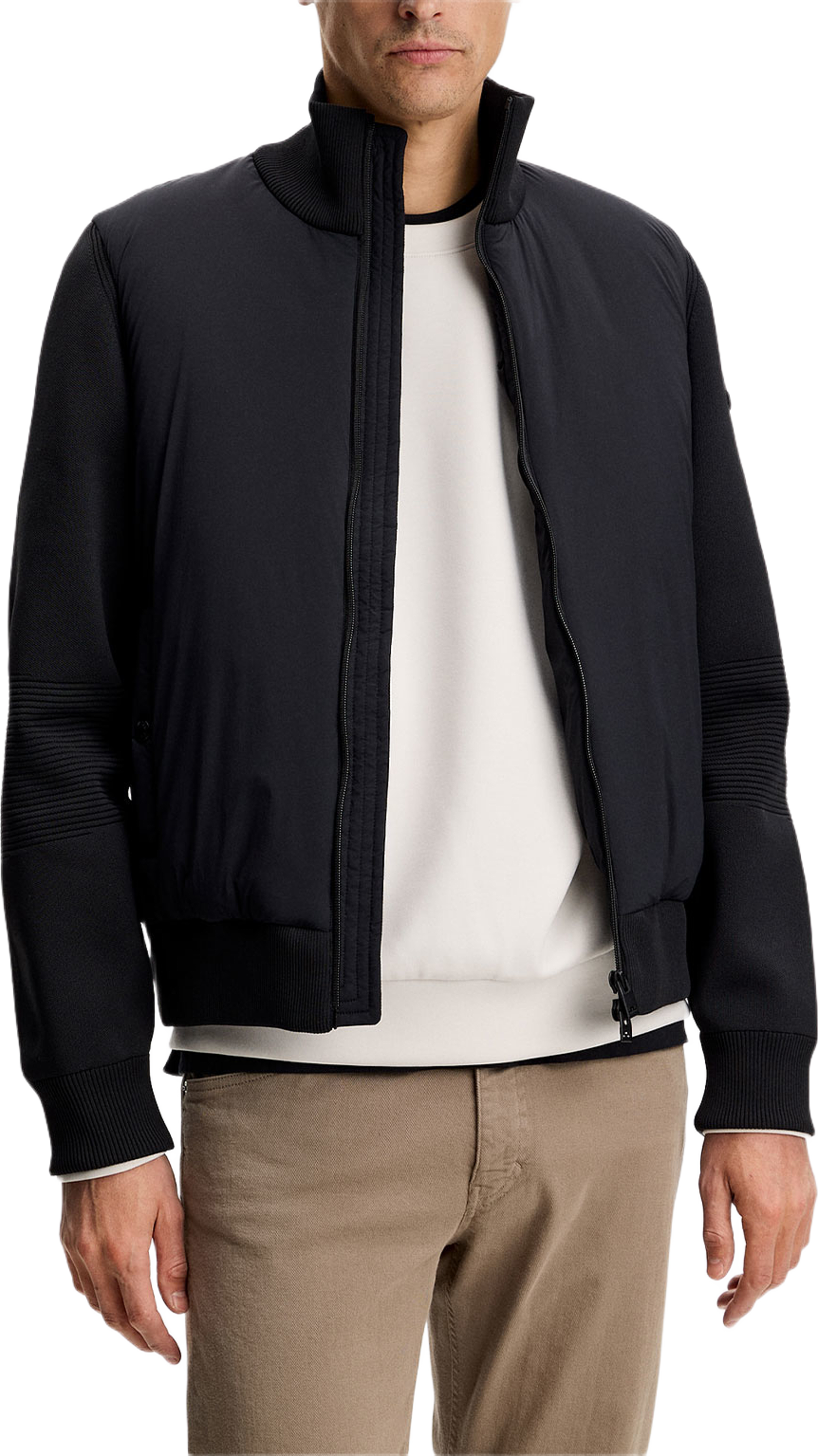 Ebbe Tech Knit Hybrid, från J.Lindeberg, i färgen Black. Klicka för att öppna bilden i stort format