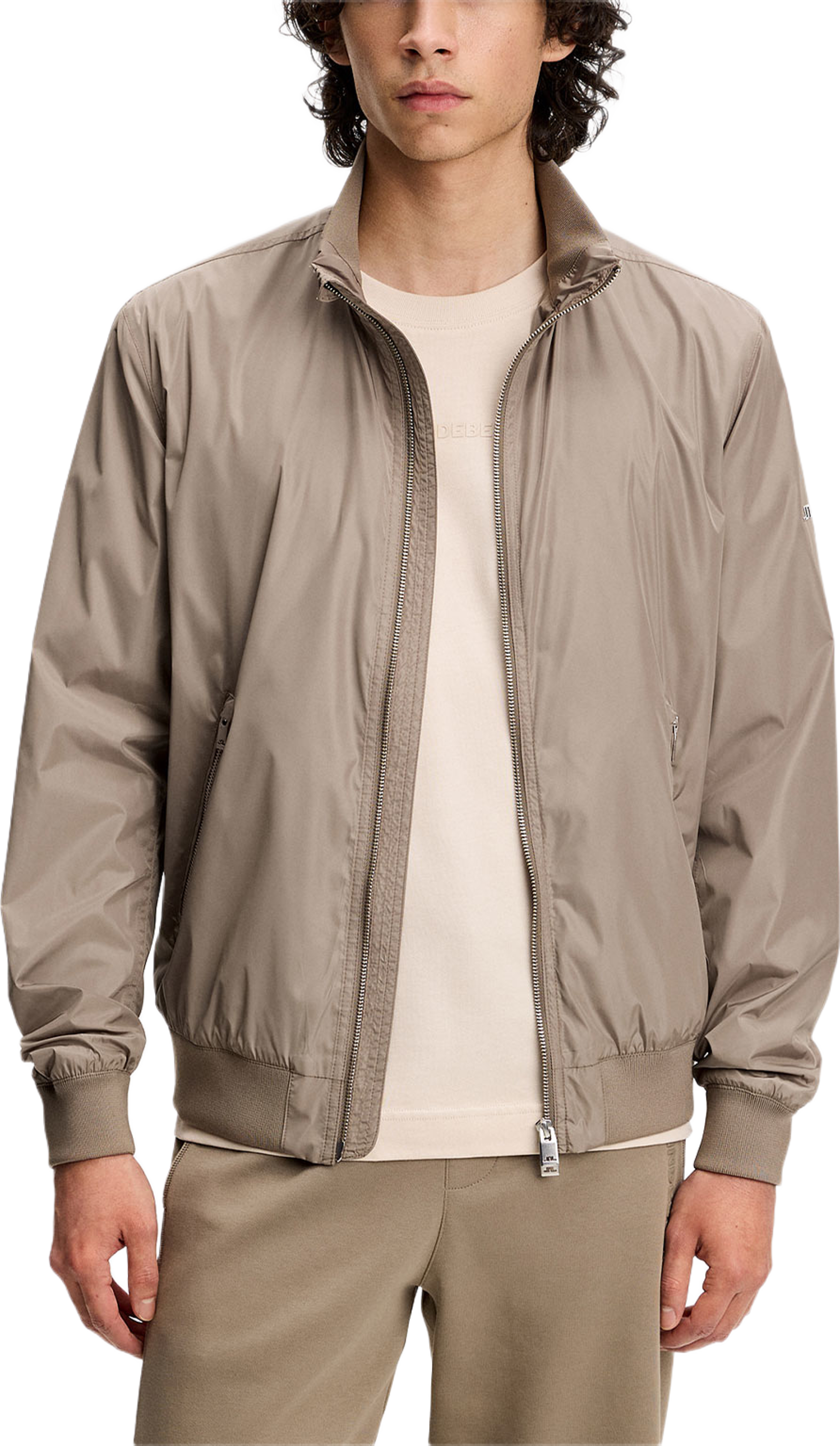 Kevin Poly Jacket, från J.Lindeberg, i färgen Brindle. Klicka för att öppna bilden i stort format