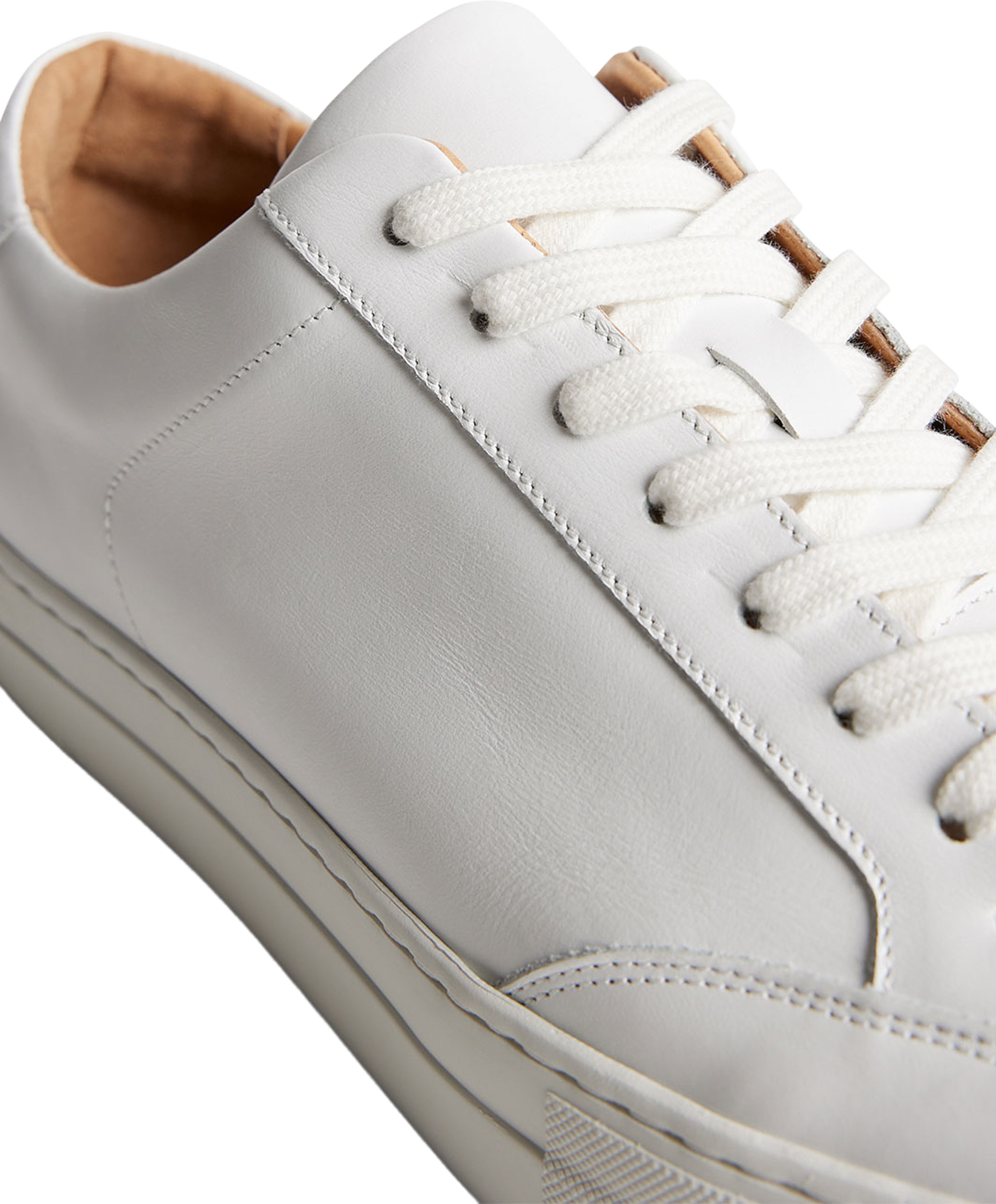 Art Signature Leather Sneaker, från J.Lindeberg, i färgen White. Klicka för att öppna bilden i stort format
