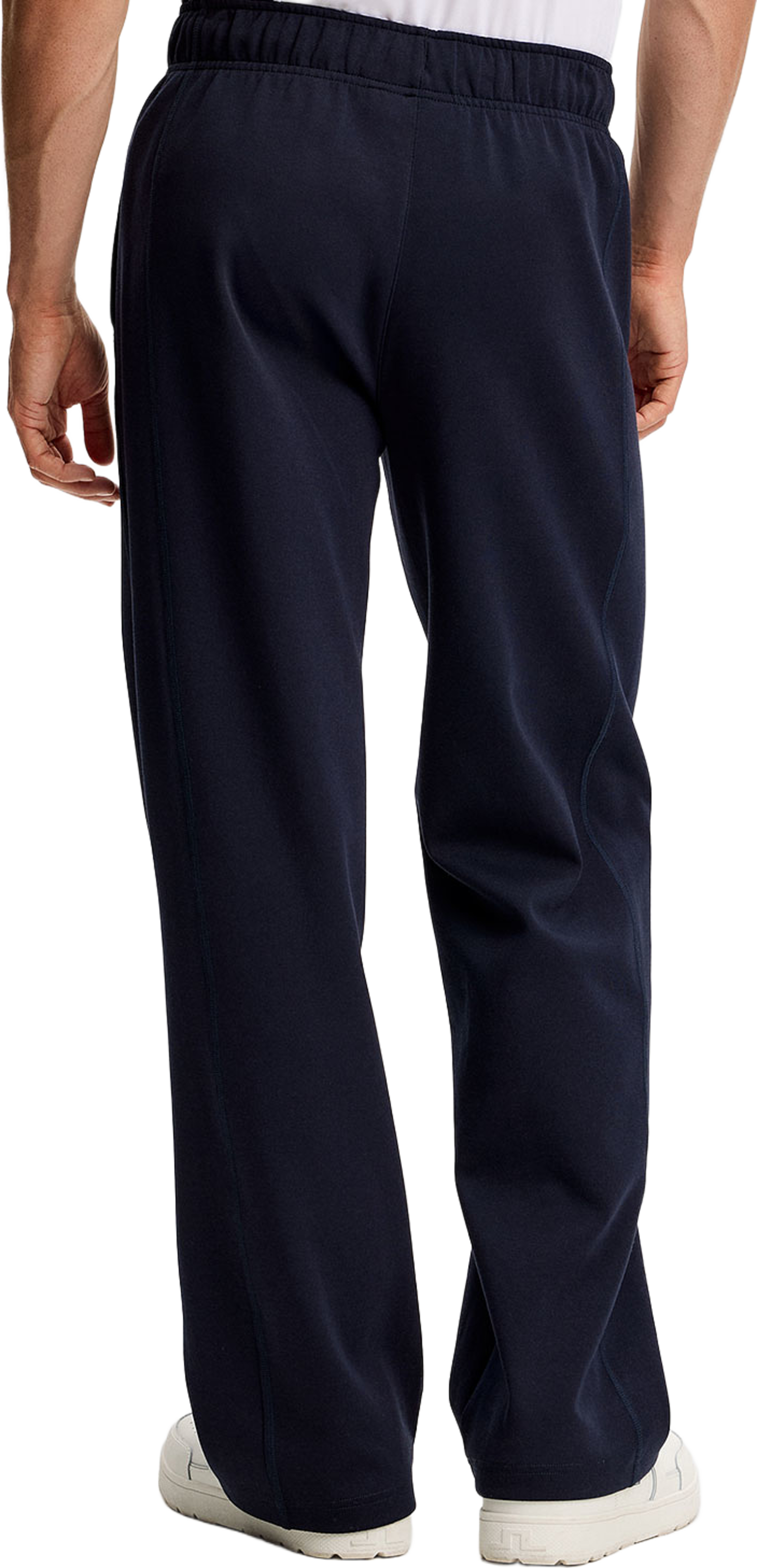 Club Pants, från J.Lindeberg, i färgen Jl Navy. Klicka för att öppna bilden i stort format