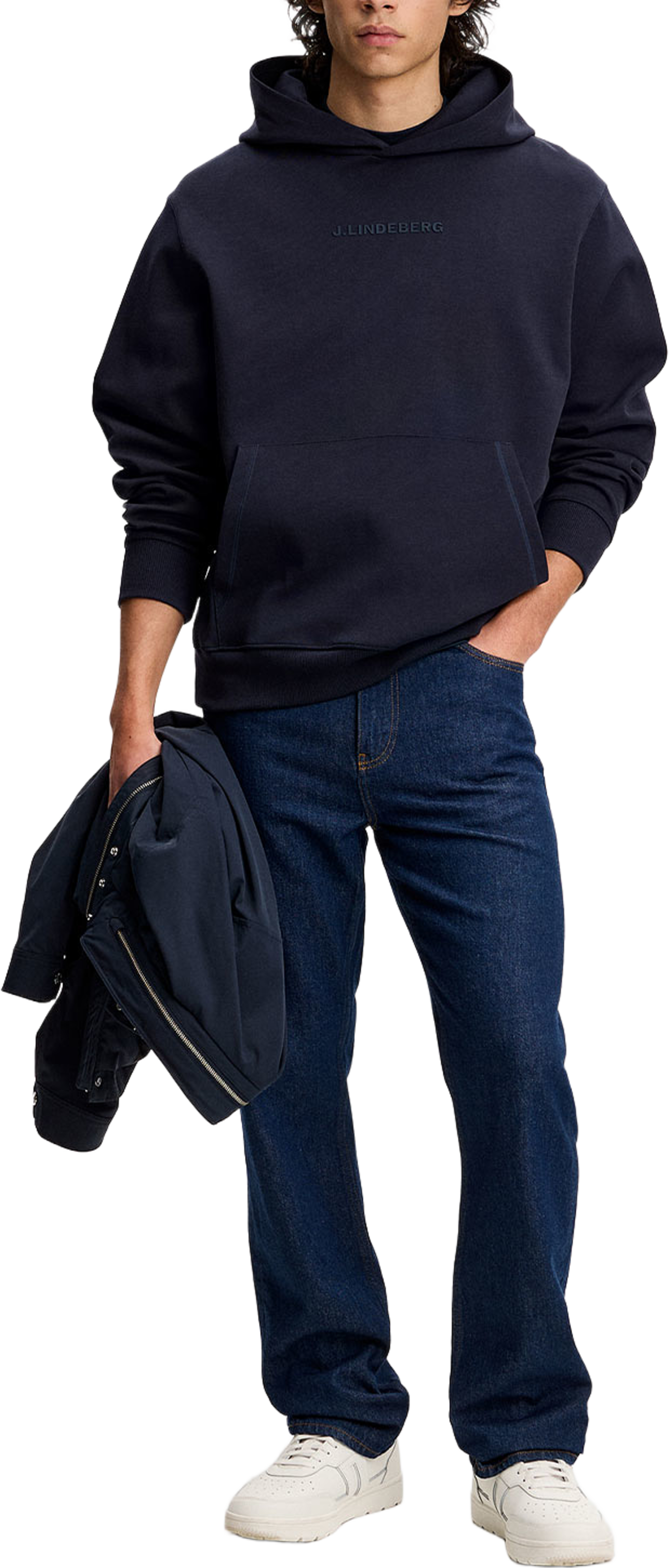 Club Hood, från J.Lindeberg, i färgen Jl Navy. Klicka för att öppna bilden i stort format