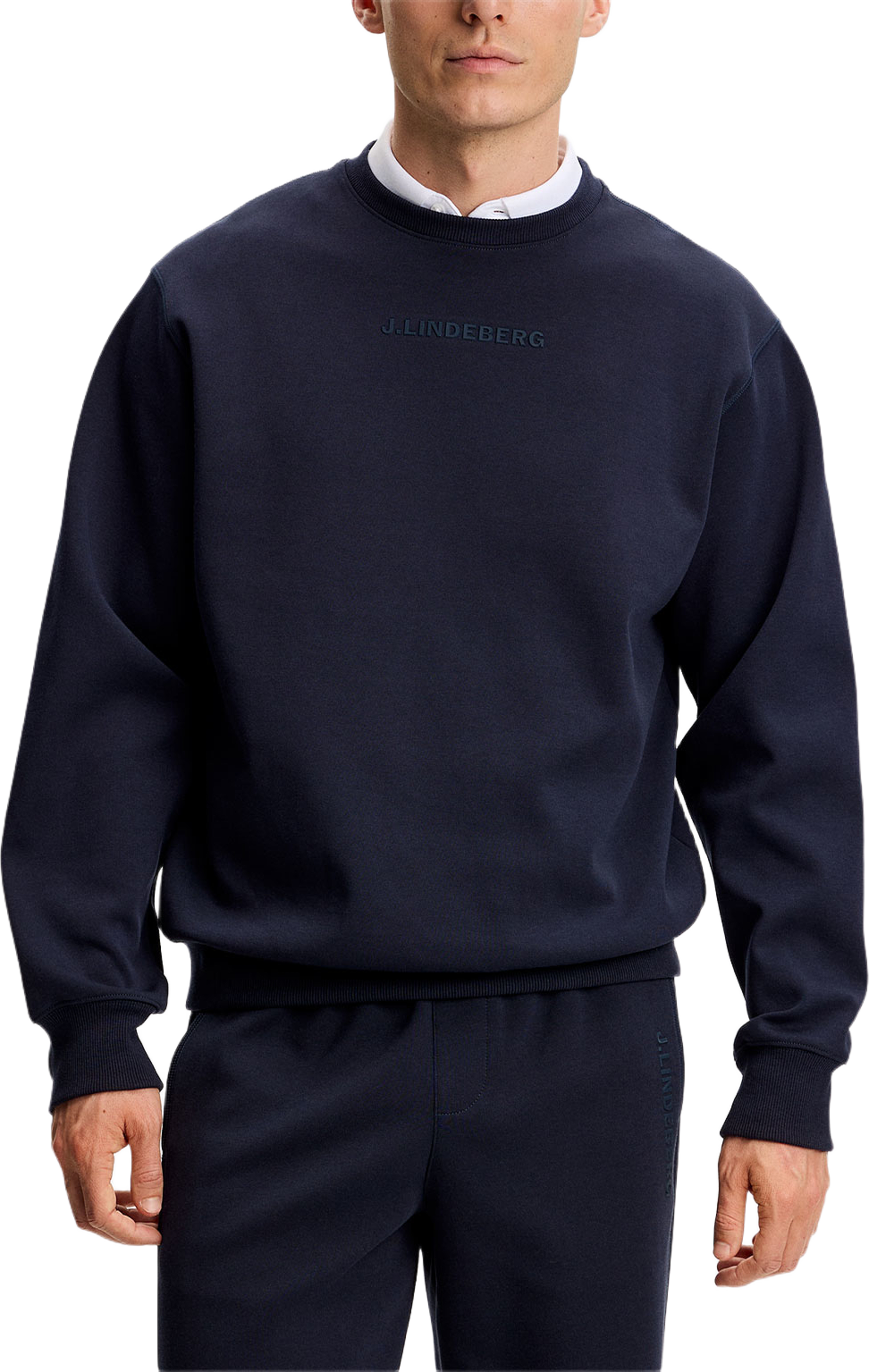 Club Crew Neck, från J.Lindeberg, i färgen Jl Navy. Klicka för att öppna bilden i stort format