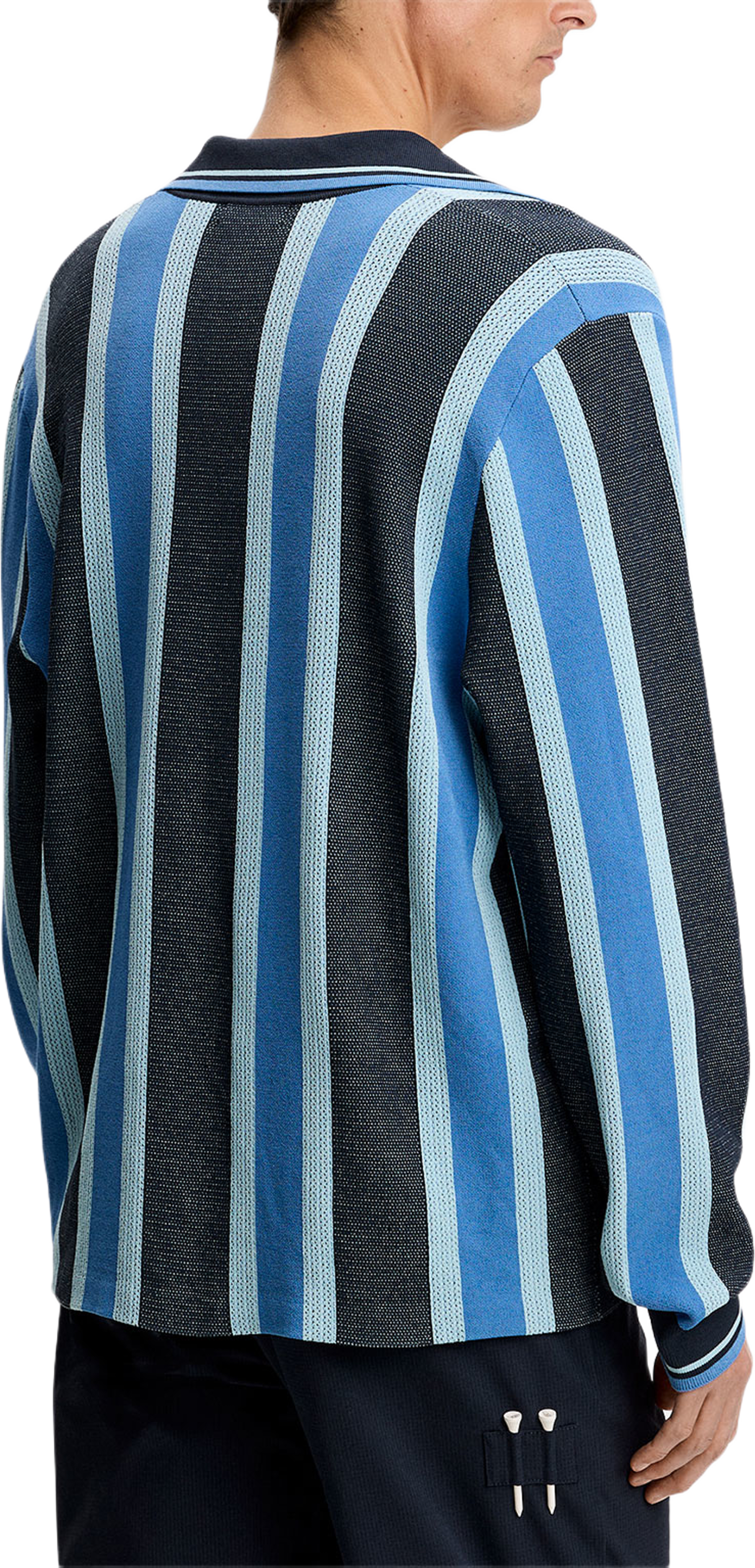 Silas Stripe Polo Knit, från J.Lindeberg, i färgen Jl Navy. Klicka för att öppna bilden i stort format