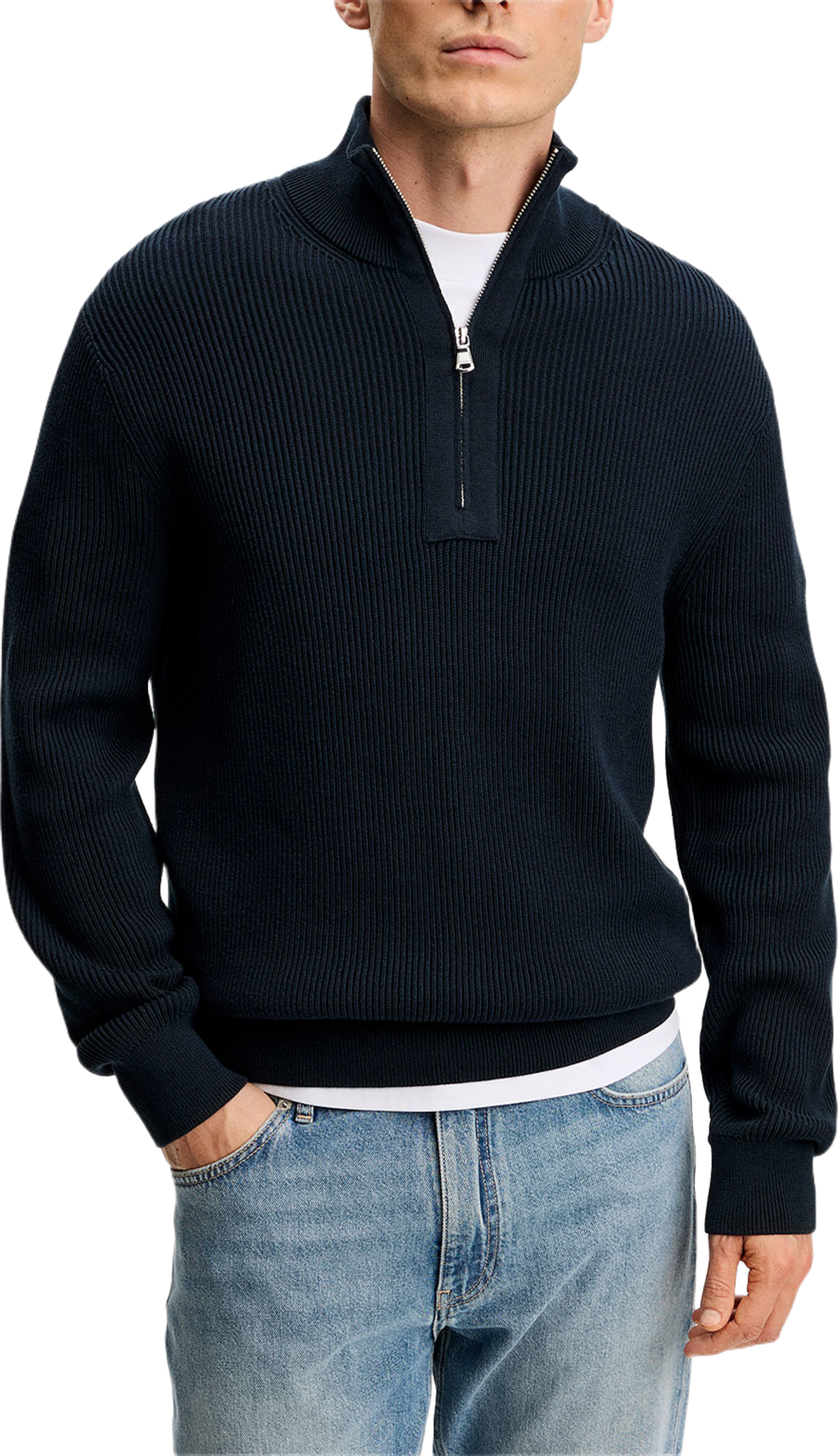 Alex Half Zip Knitted Sweater, från J.Lindeberg, i färgen Jl Navy. Klicka för att öppna bilden i stort format