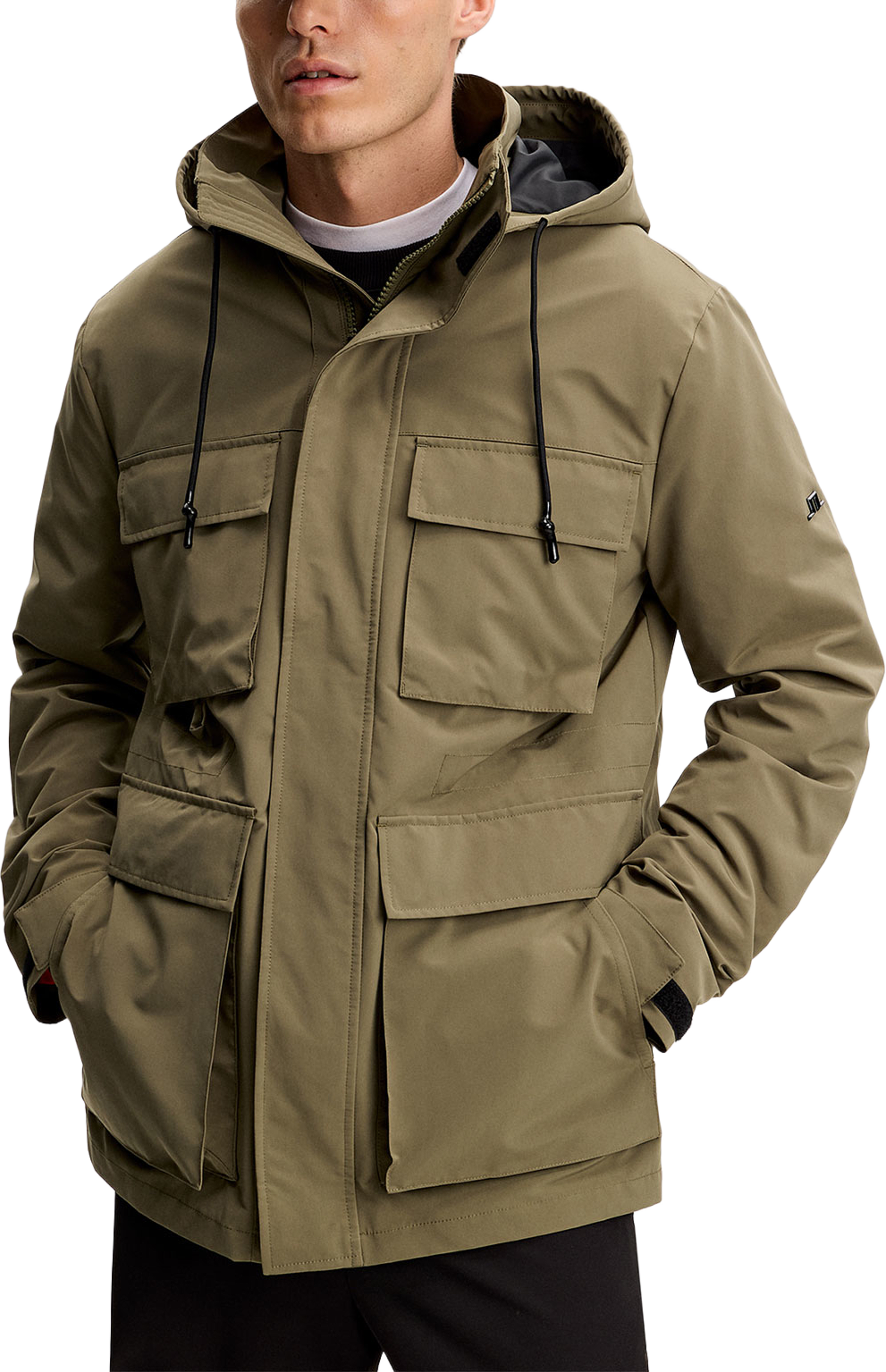 Franco Field Jacket, från J.Lindeberg, i färgen Kalamata. Klicka för att öppna bilden i stort format