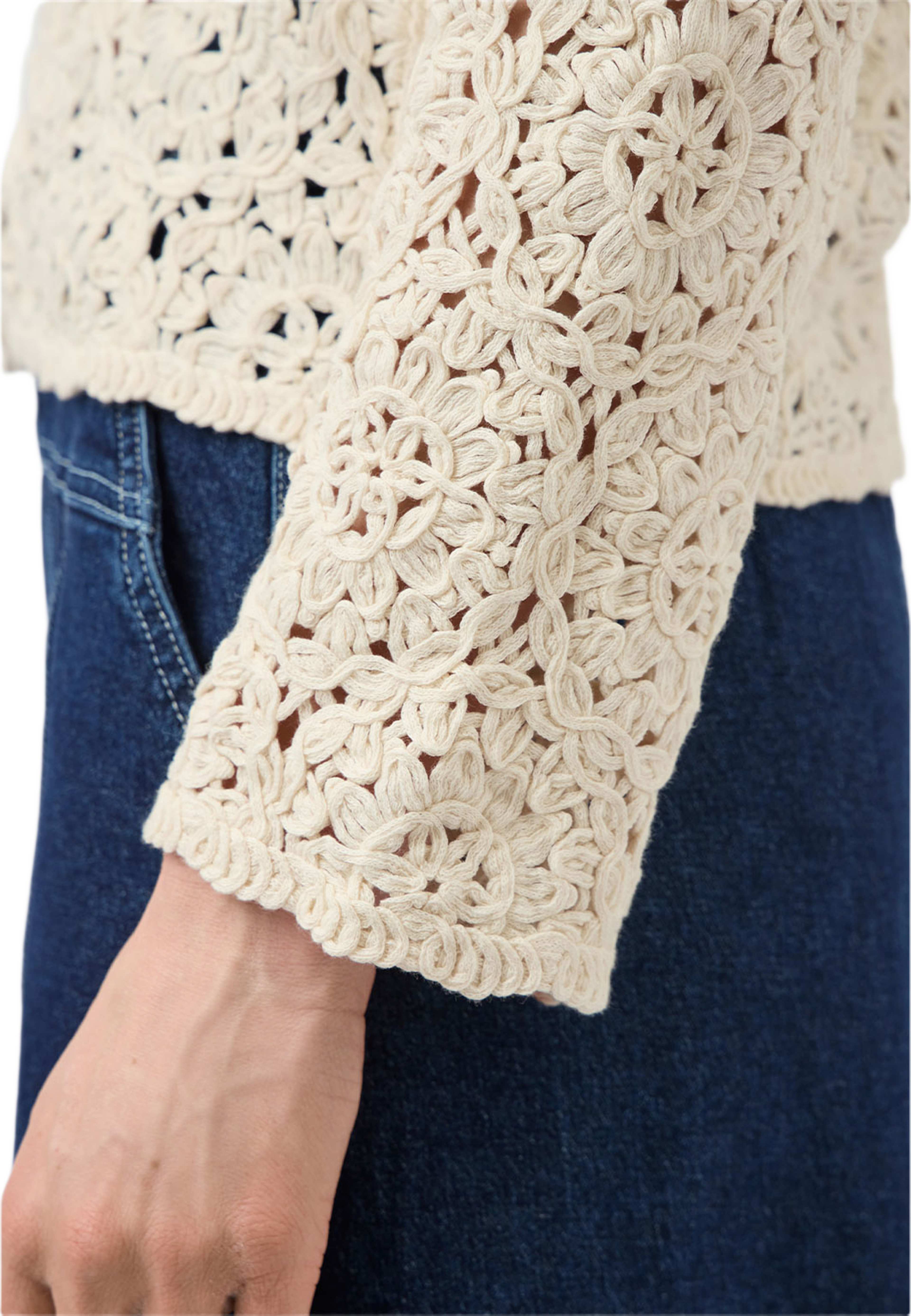 Yasannalina Crochet Cardigan, från YAS, i färgen Pristine. Klicka för att öppna bilden i stort format