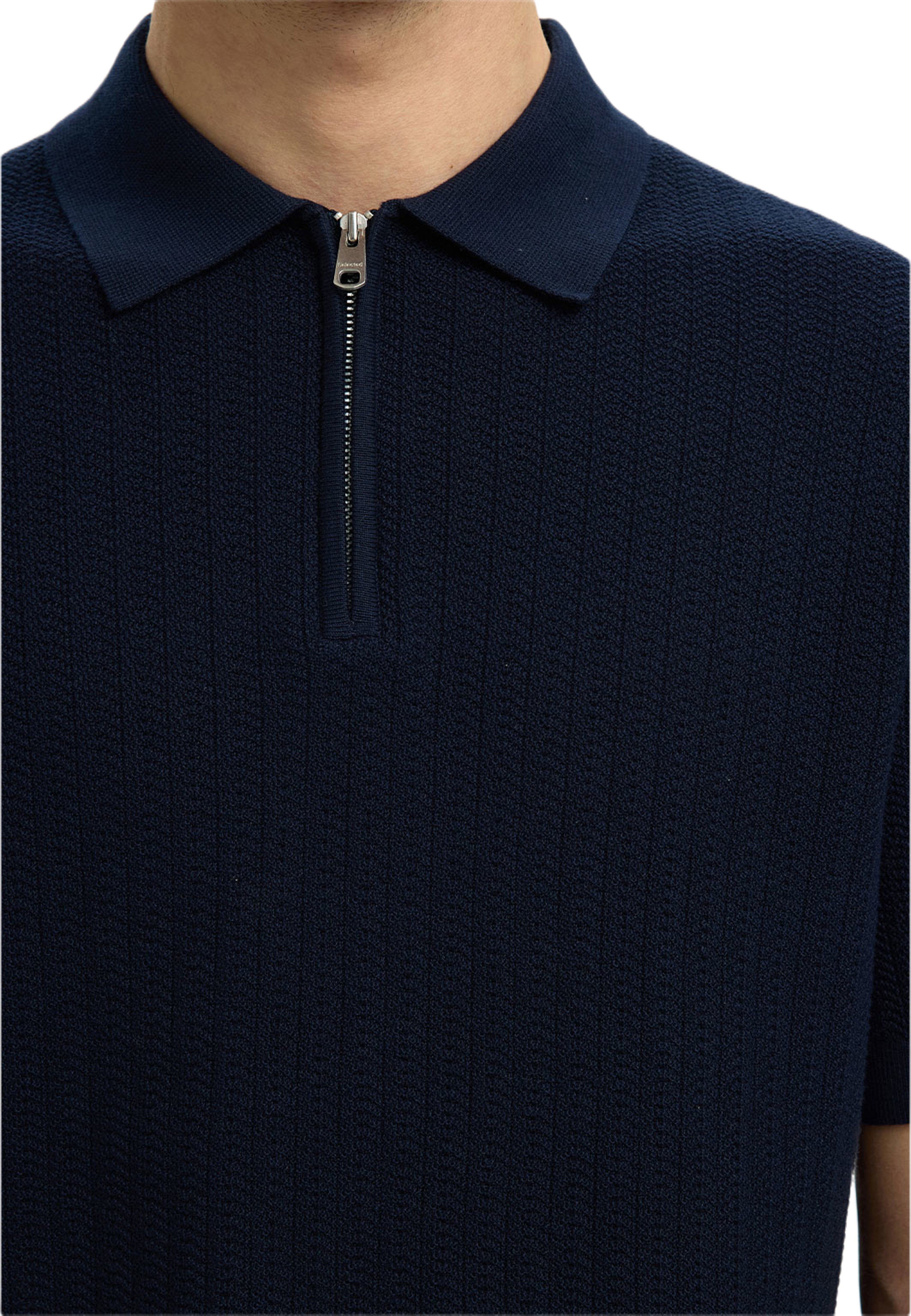 Half Zip Sweather, från Selected Homme, i färgen Navy Blazer. Klicka för att öppna bilden i stort format