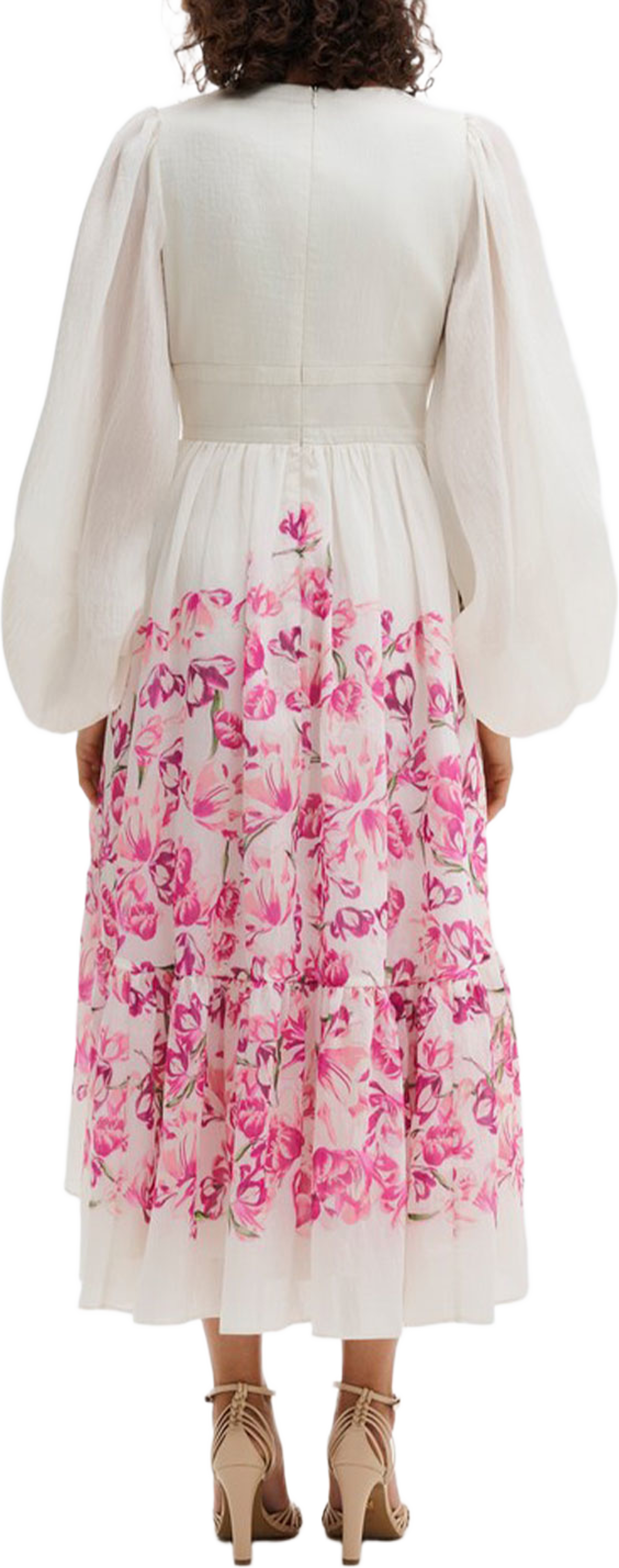 Sasia Midi Dress, från Malina, i färgen Tulip Pink2. Klicka för att öppna bilden i stort format