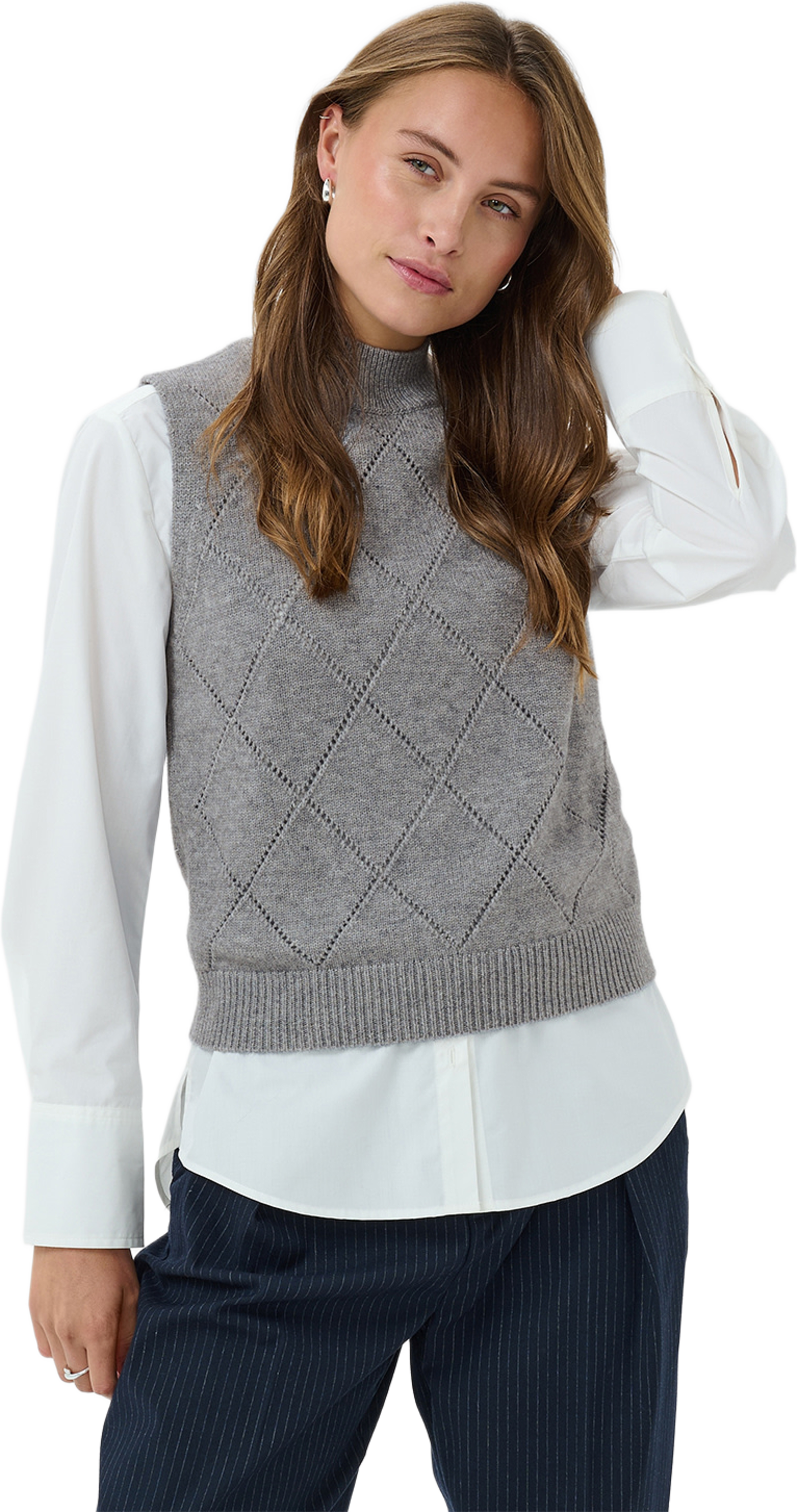 TheresaSZ Vest, från Saint Tropez, i färgen Mist Grey Melange. Klicka för att öppna bilden i stort format