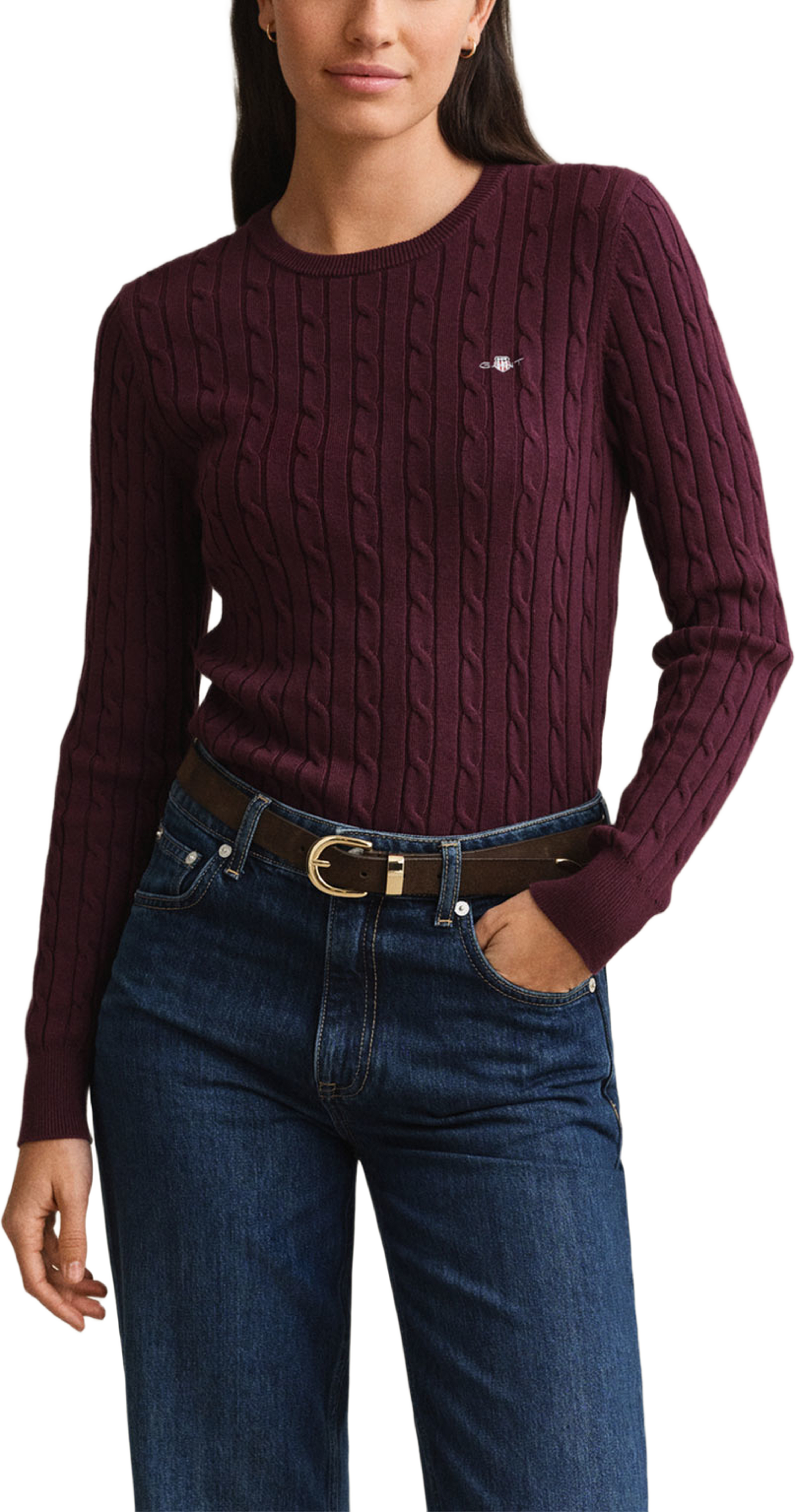 STRETCH COTTON CABLE C-NECK, från GANT, i färgen Darkened Wine. Klicka för att öppna bilden i stort format