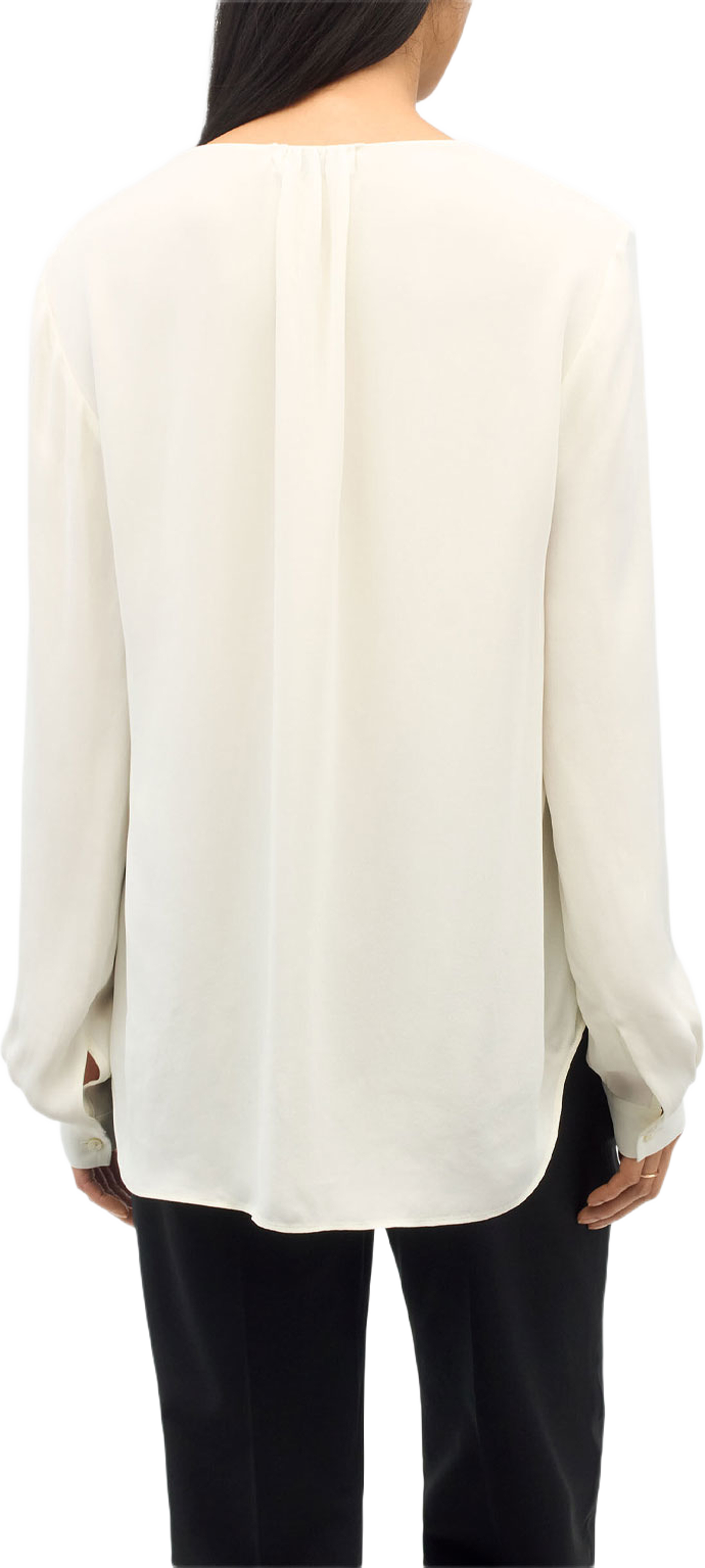 Klara Regular-Fit Blus, från Tiger of Sweden, i färgen Soft White. Klicka för att öppna bilden i stort format