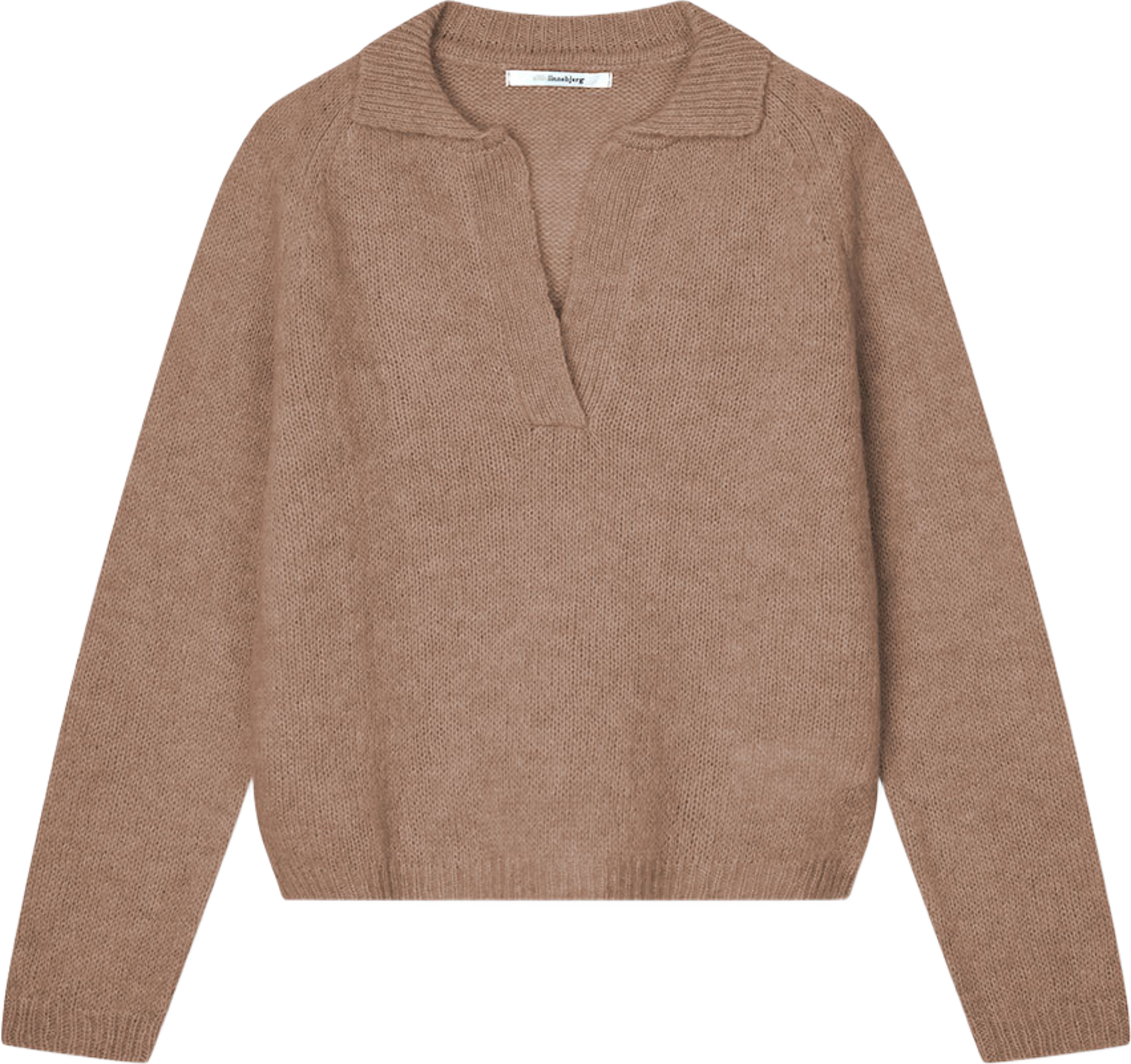 Clover Sweater, från Sibin Linnebjerg, i färgen Light Sand. Klicka för att öppna bilden i stort format