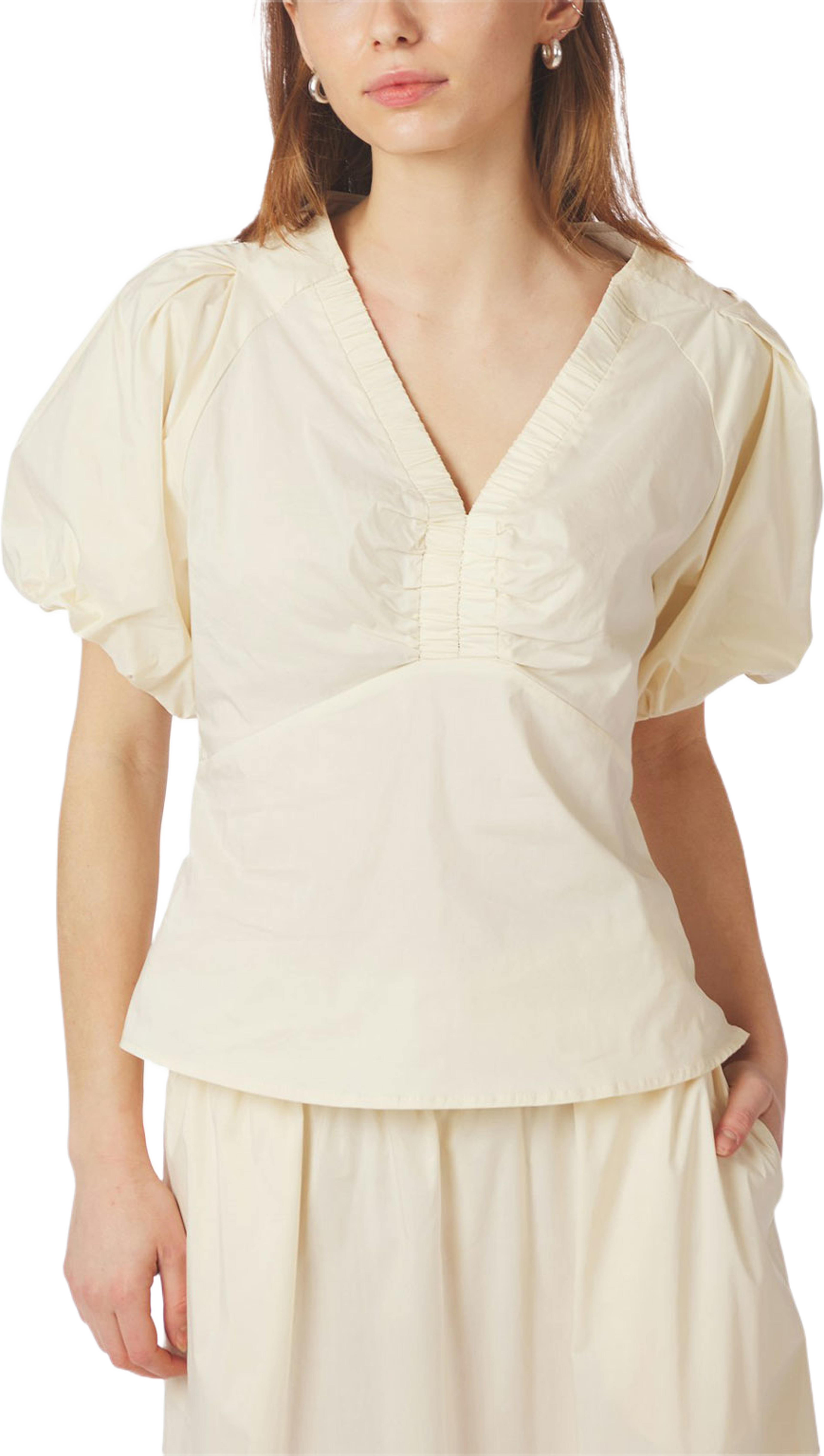 Irina Poplin Blouse, från Neo Noir, i färgen Butter Yellow. Klicka för att öppna bilden i stort format