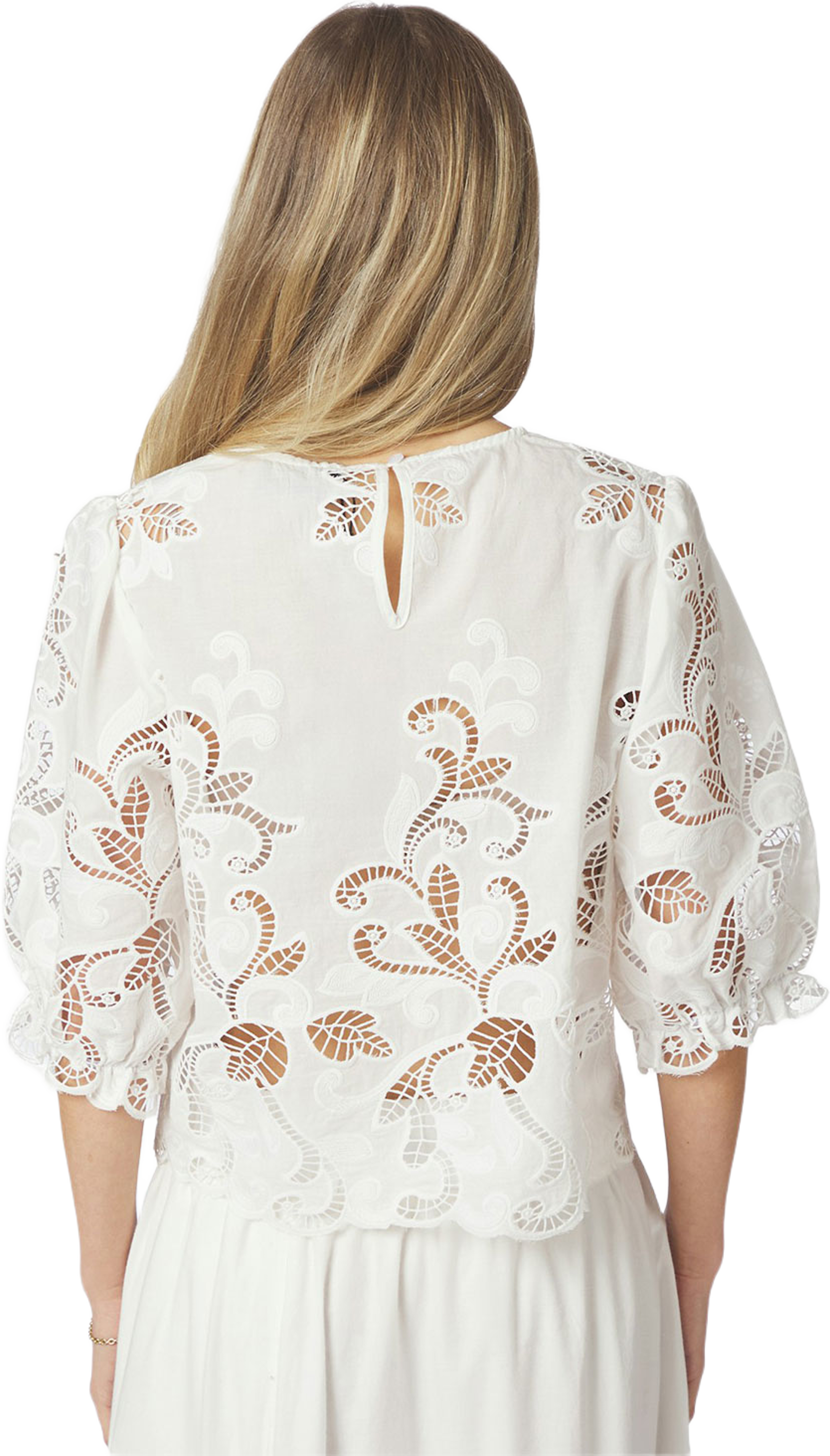 Fia Embroidery Blouse, från Neo Noir, i färgen White. Klicka för att öppna bilden i stort format