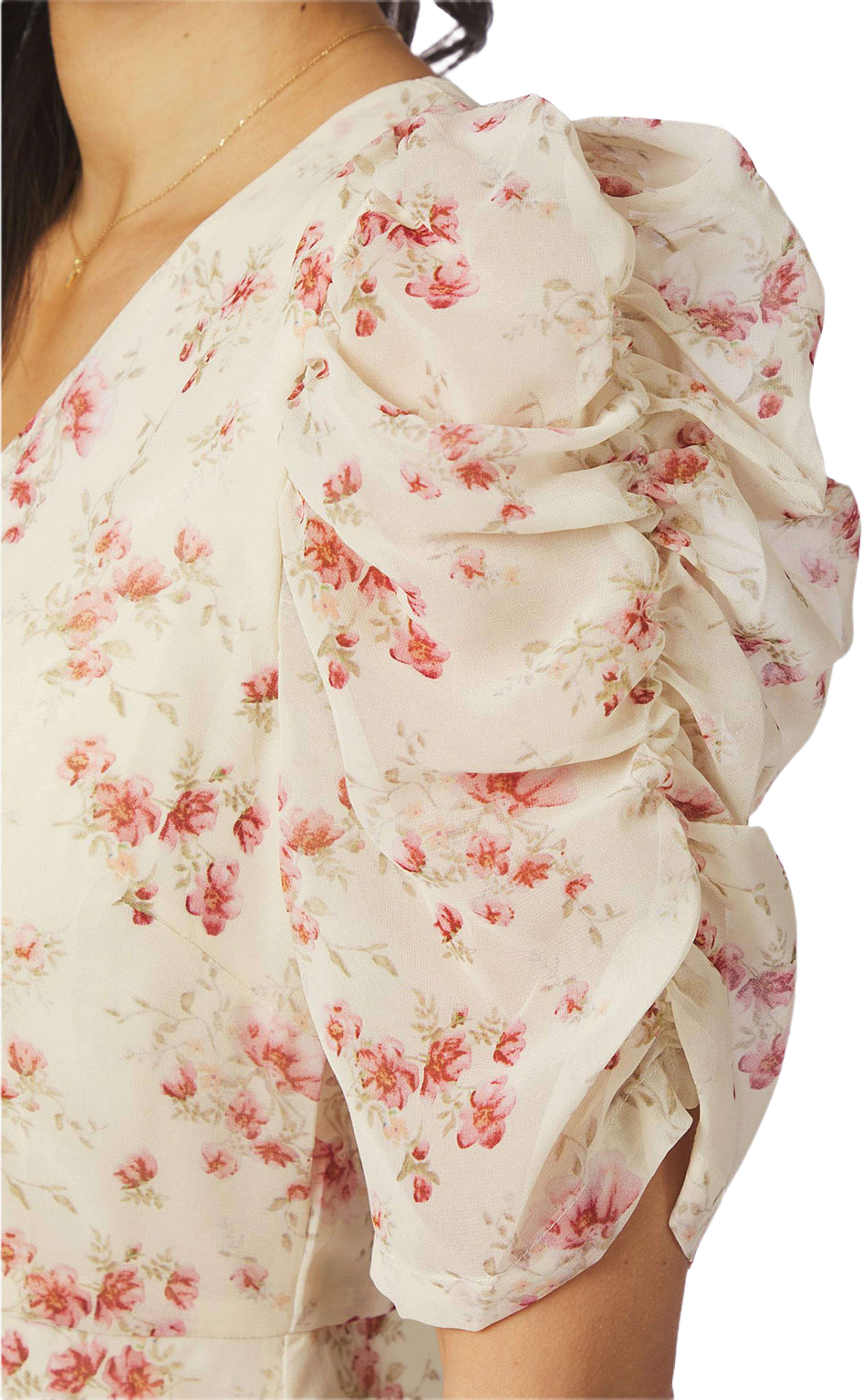 Vira Floral Dress, från Neo Noir, i färgen Creme. Klicka för att öppna bilden i stort format