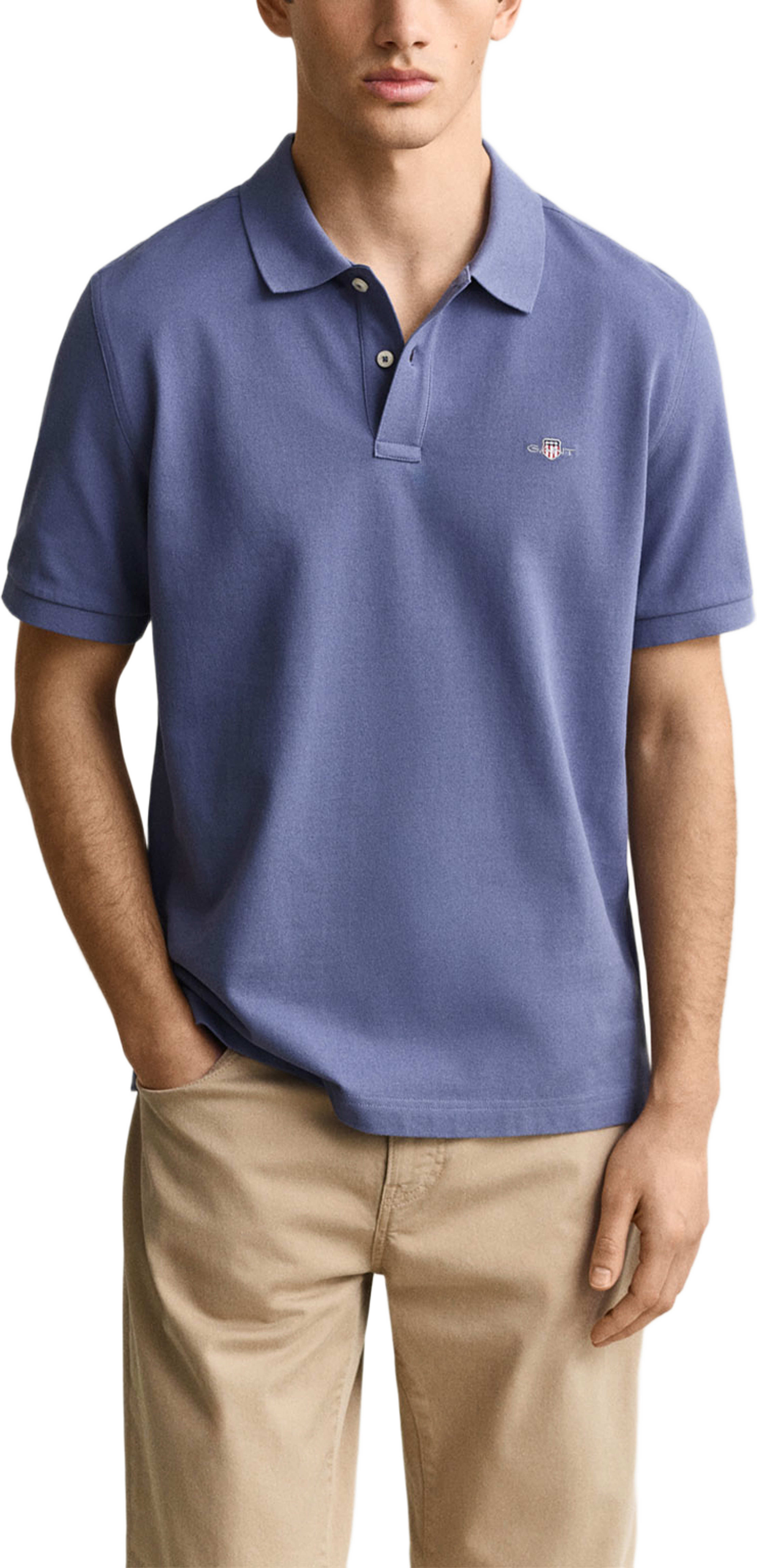 Regular Fit Shield Piqué Polo Shirt, från GANT, i färgen Blue Horizon. Klicka för att öppna bilden i stort format