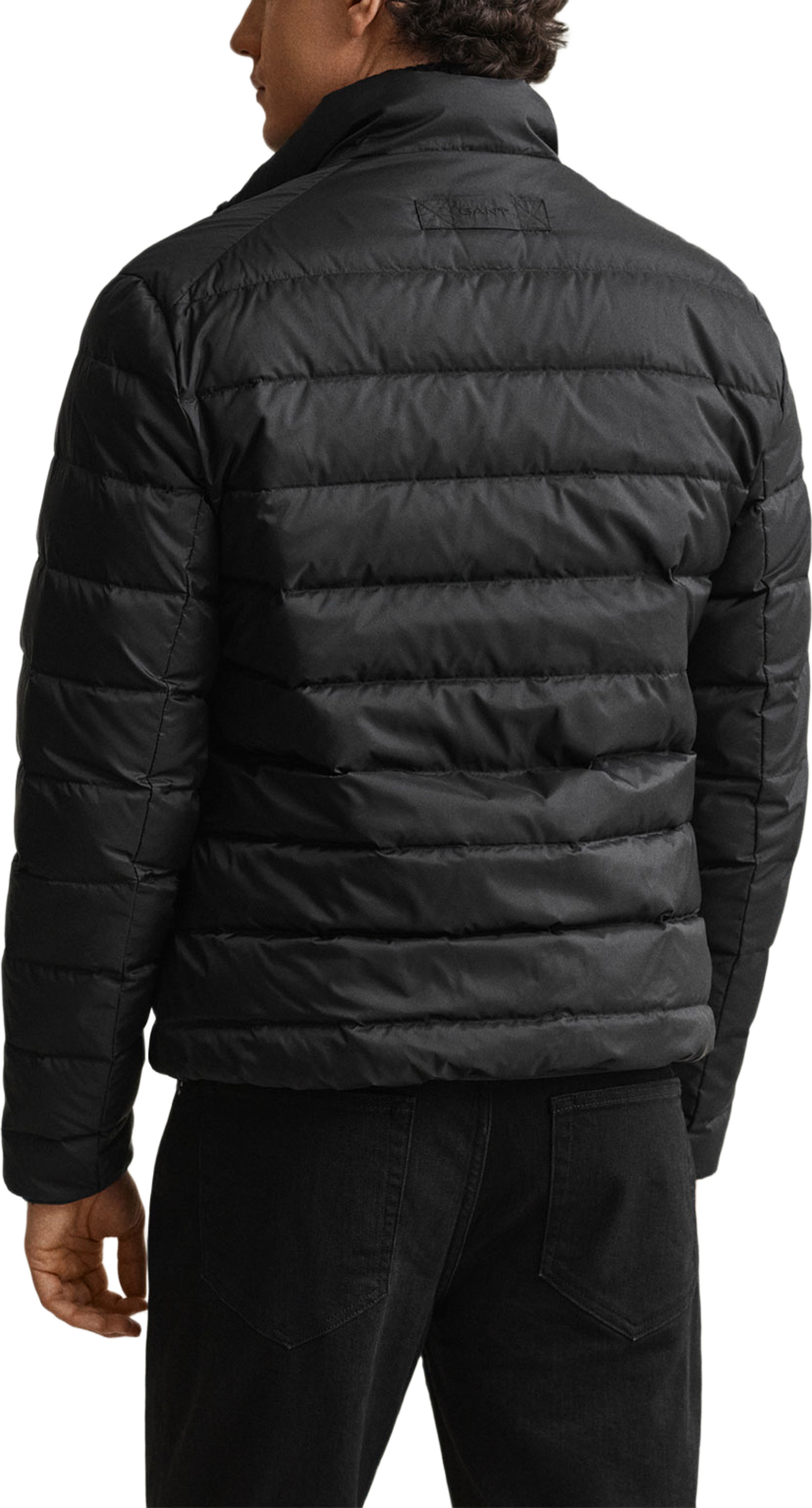 Light Down Jacket, från GANT, i färgen Black. Klicka för att öppna bilden i stort format