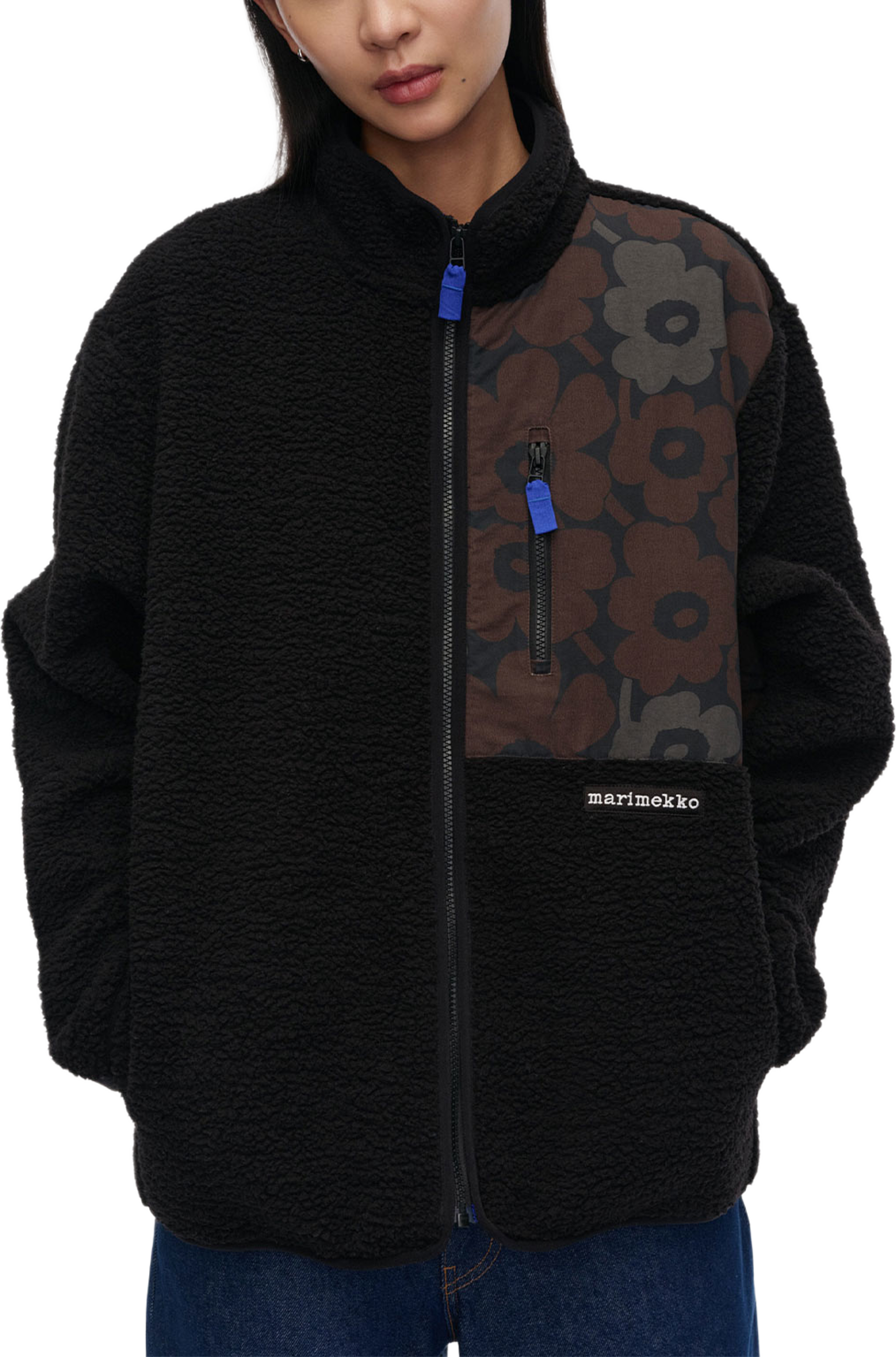 Vaellus Mini Unikko, från Marimekko, i färgen Black, Dark Brown, Grey. Klicka för att öppna bilden i stort format