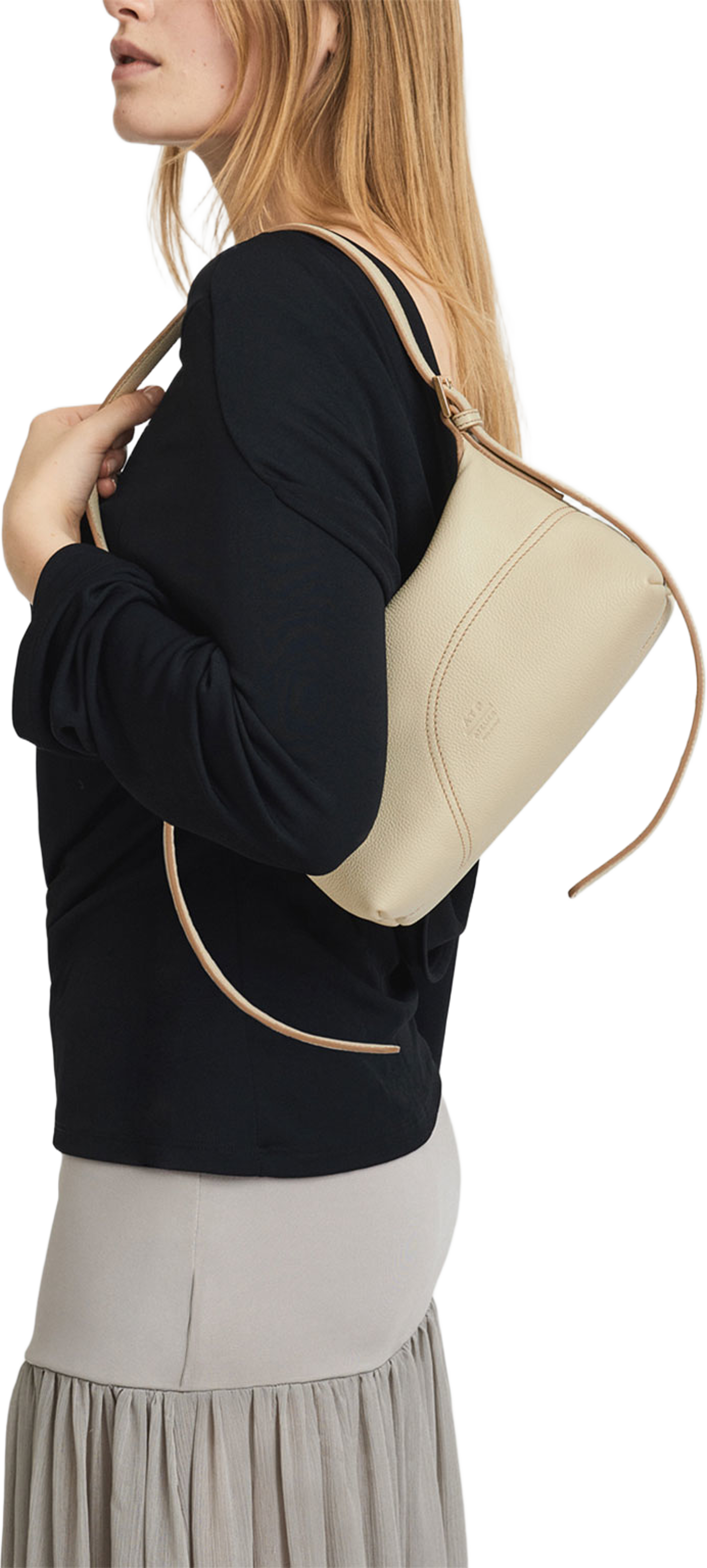 Vadena Mandorla Grained Calf, från ATP Atelier, i färgen Mandorla. Klicka för att öppna bilden i stort format