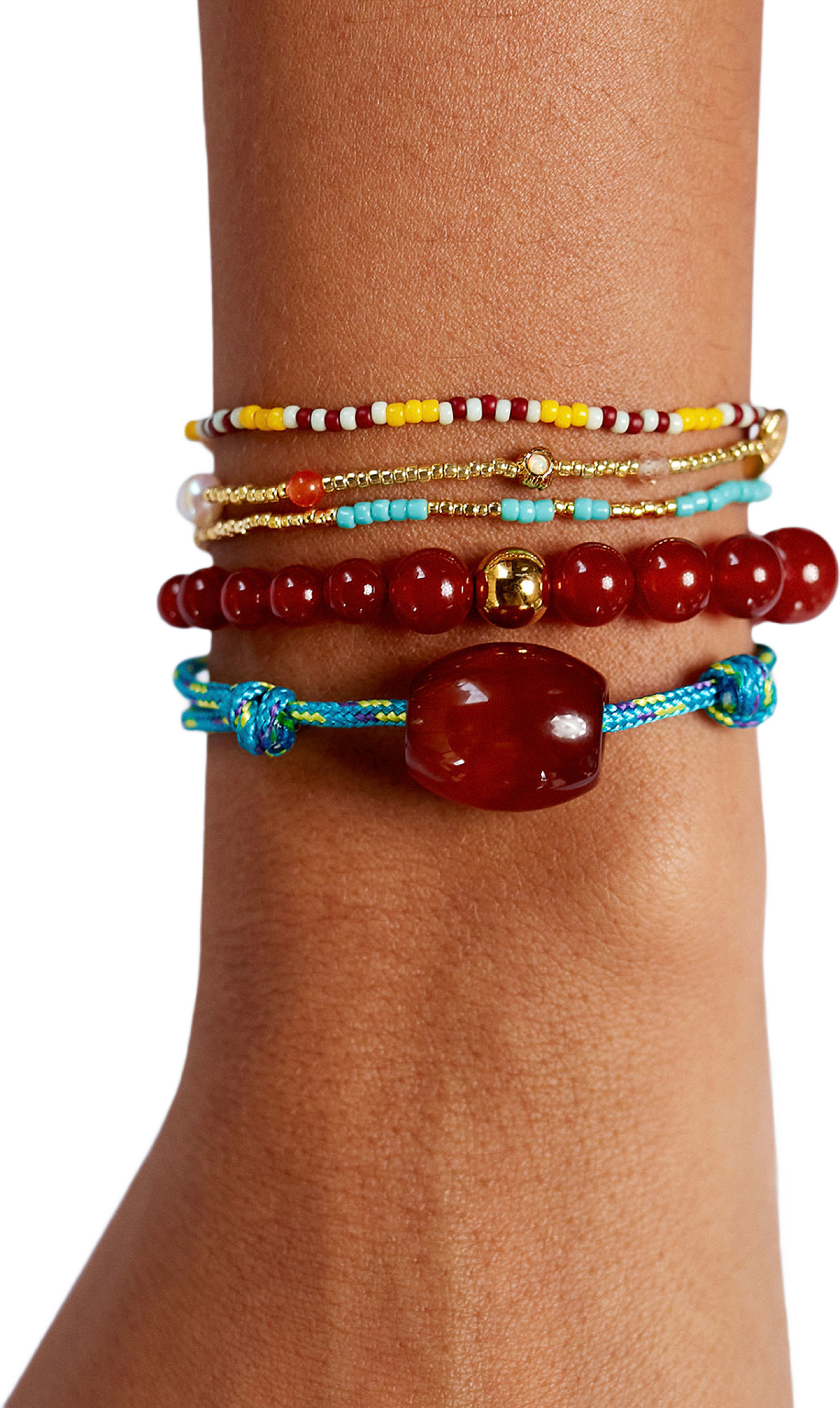 Float Bracelet, från Anni Lu, i färgen Red Jade. Klicka för att öppna bilden i stort format