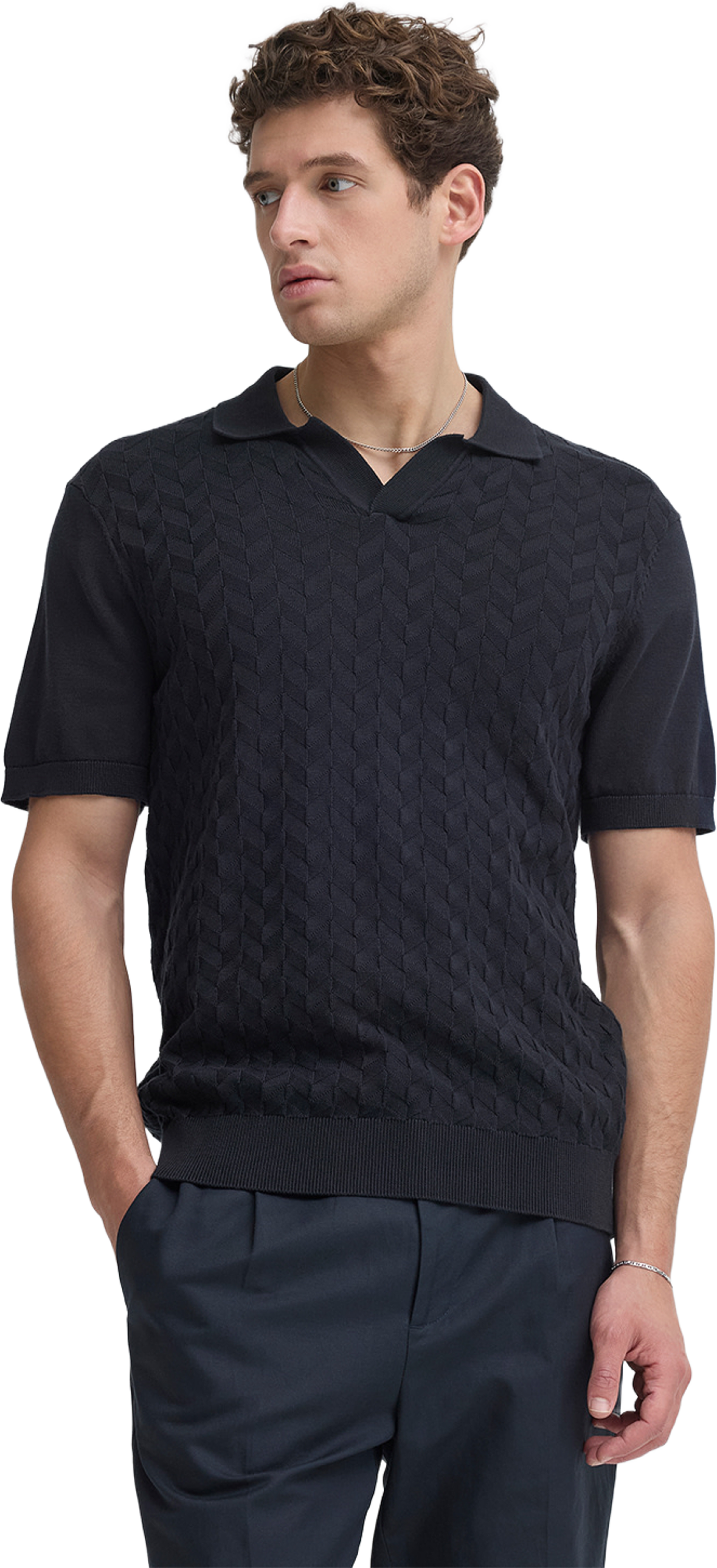 Dyrvik Knit, från Casual Friday, i färgen Dark Navy. Klicka för att öppna bilden i stort format