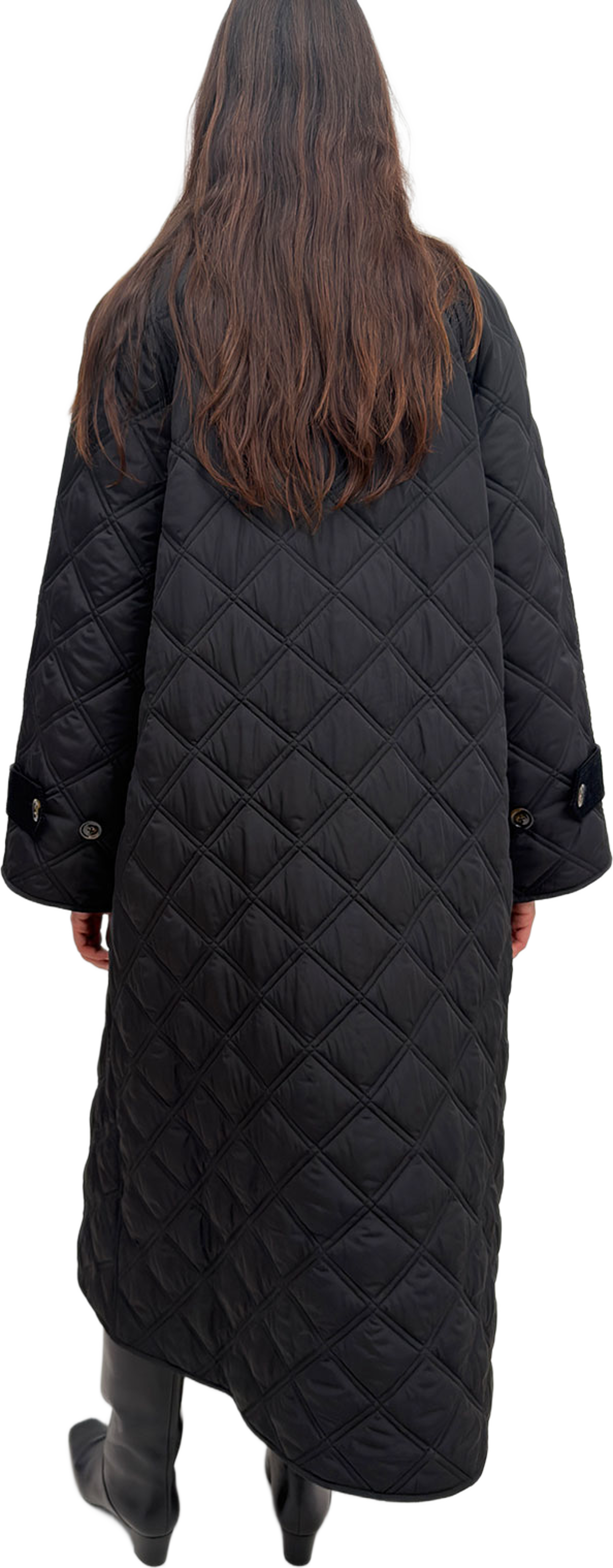 Yuna Quilt, från Rodebjer, i färgen Black. Klicka för att öppna bilden i stort format