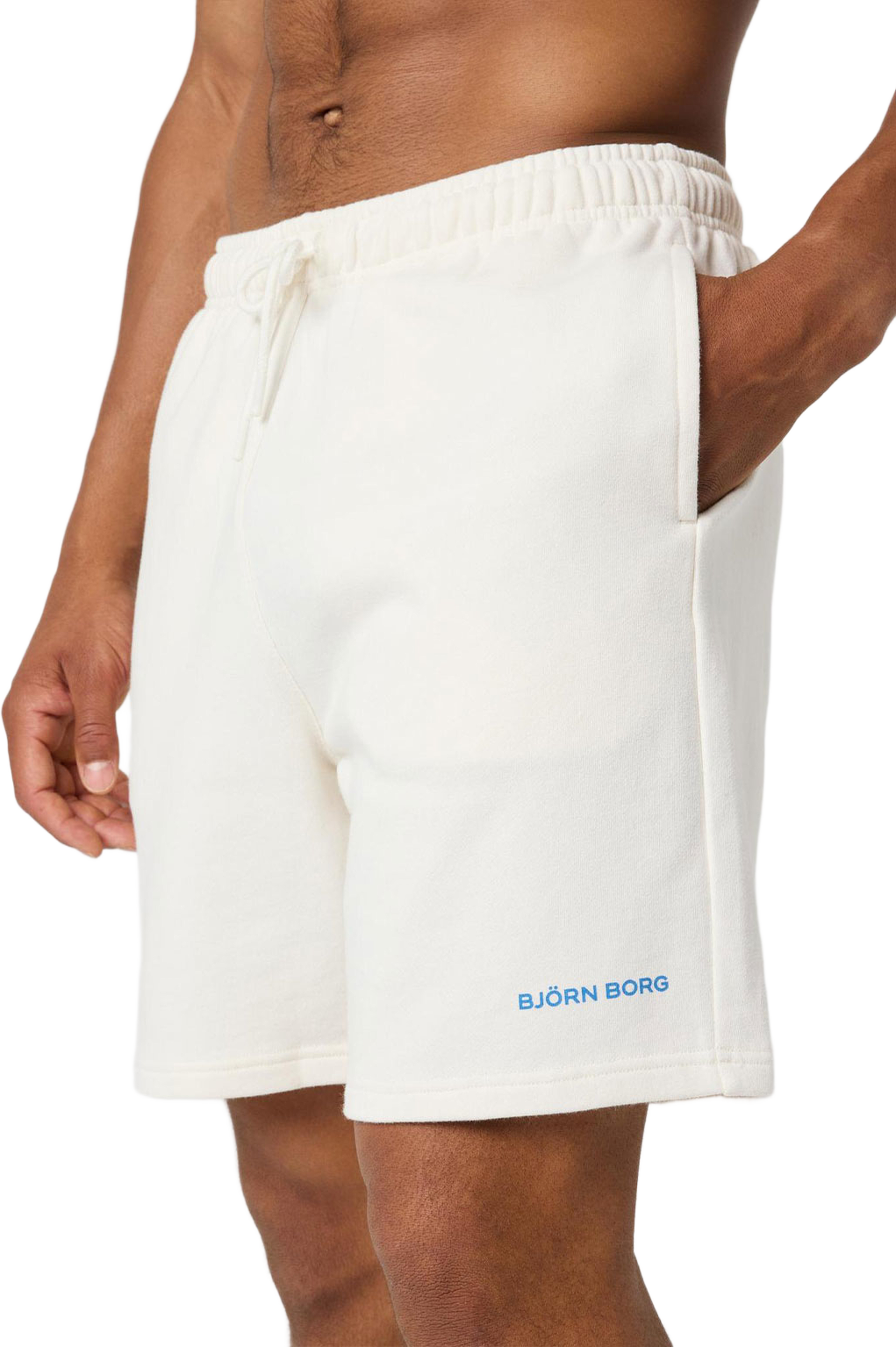 Borg Classic Sweatshorts, från Björn Borg Sport, i färgen Tofu. Klicka för att öppna bilden i stort format