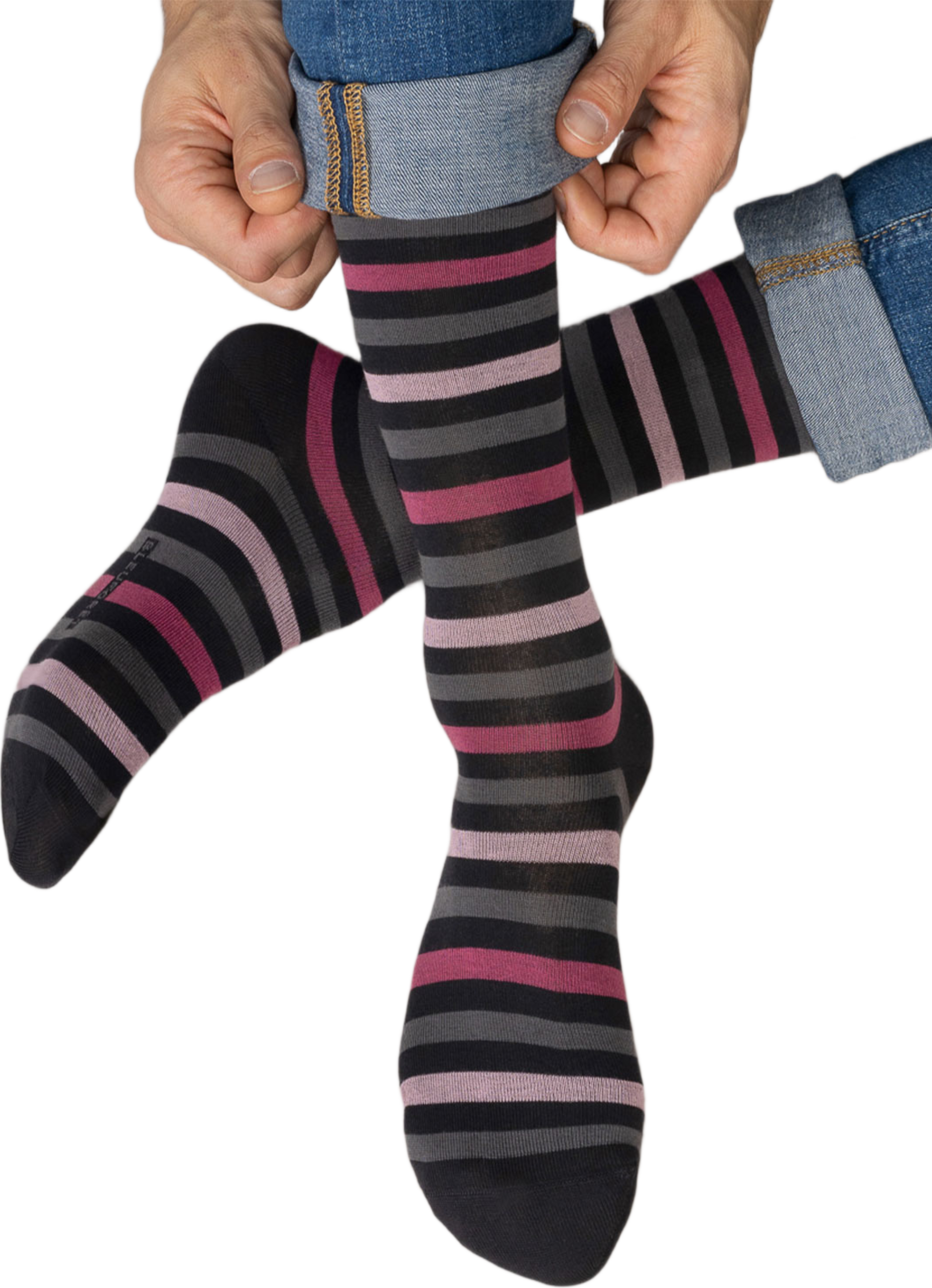 Socka, ränder, från BleuForêt, i färgen Noir/Rose. Klicka för att öppna bilden i stort format