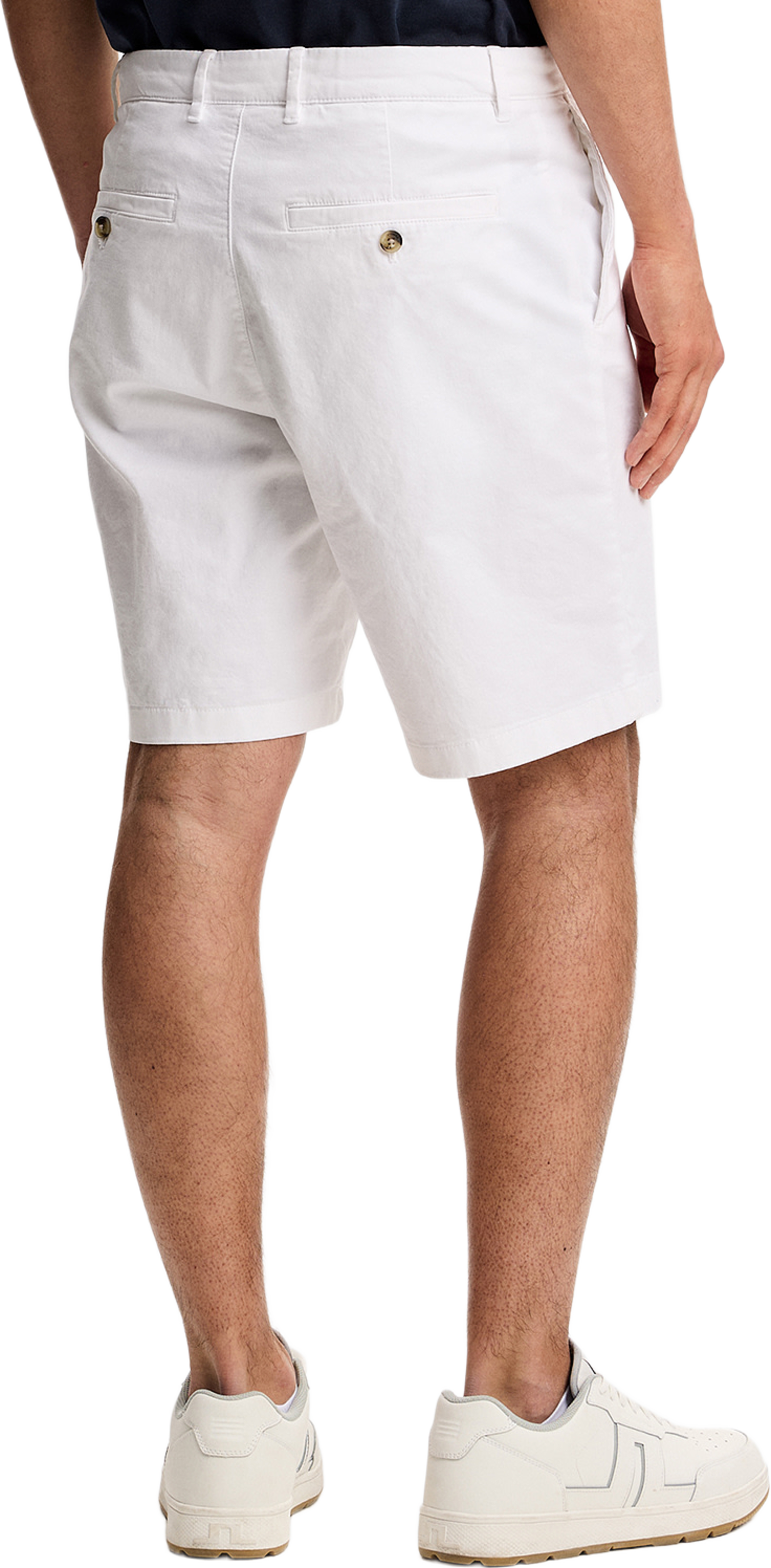 Shane Cotton Stretch Shorts, från J.Lindeberg, i färgen White. Klicka för att öppna bilden i stort format
