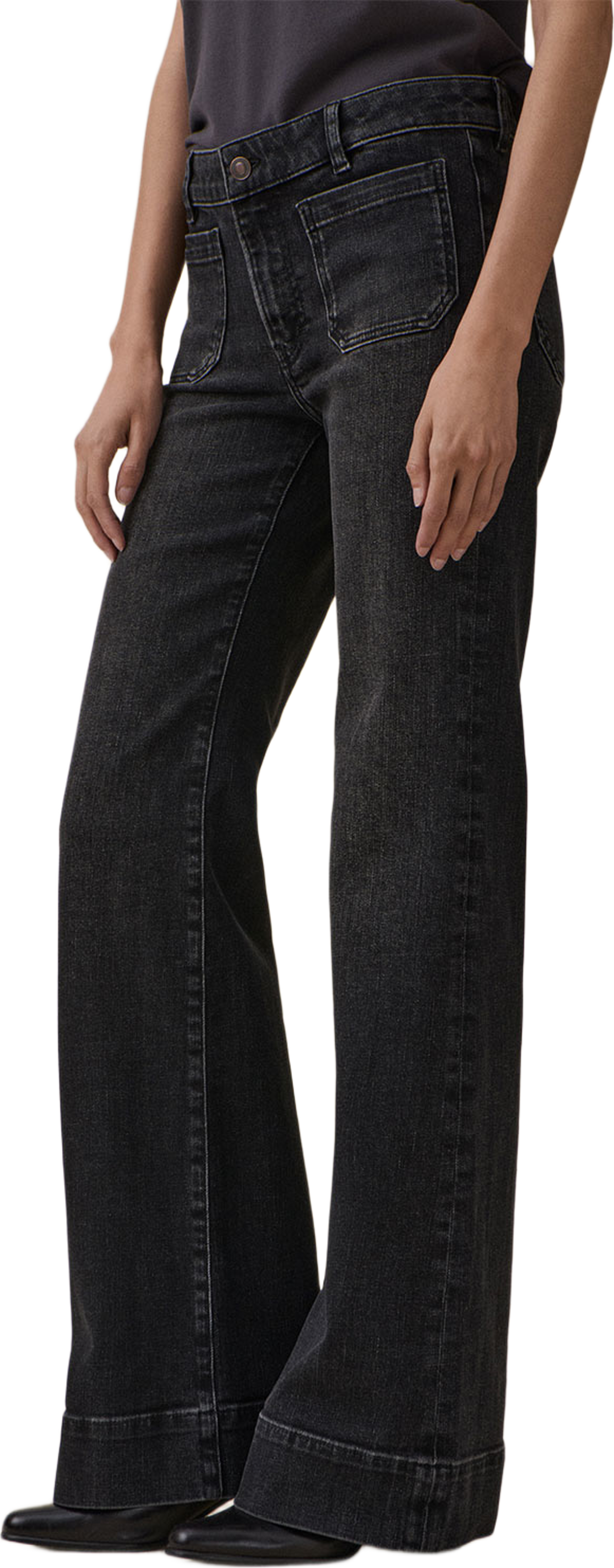 St Monica Low Jeans, från Jeanerica, i färgen Washed Black. Klicka för att öppna bilden i stort format