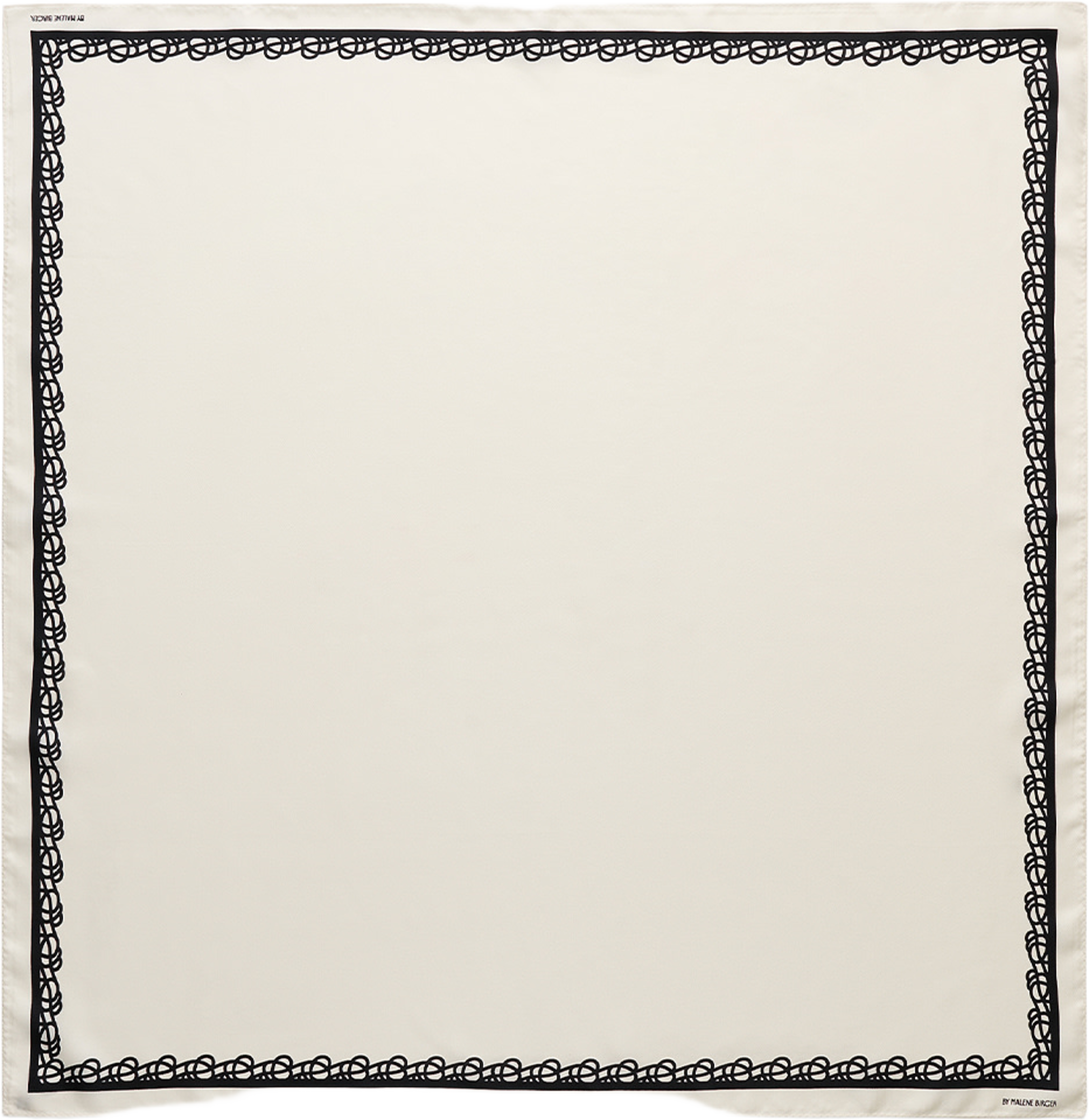 Olla Silkscarf, från By Malene Birger, i färgen Soft White. Klicka för att öppna bilden i stort format