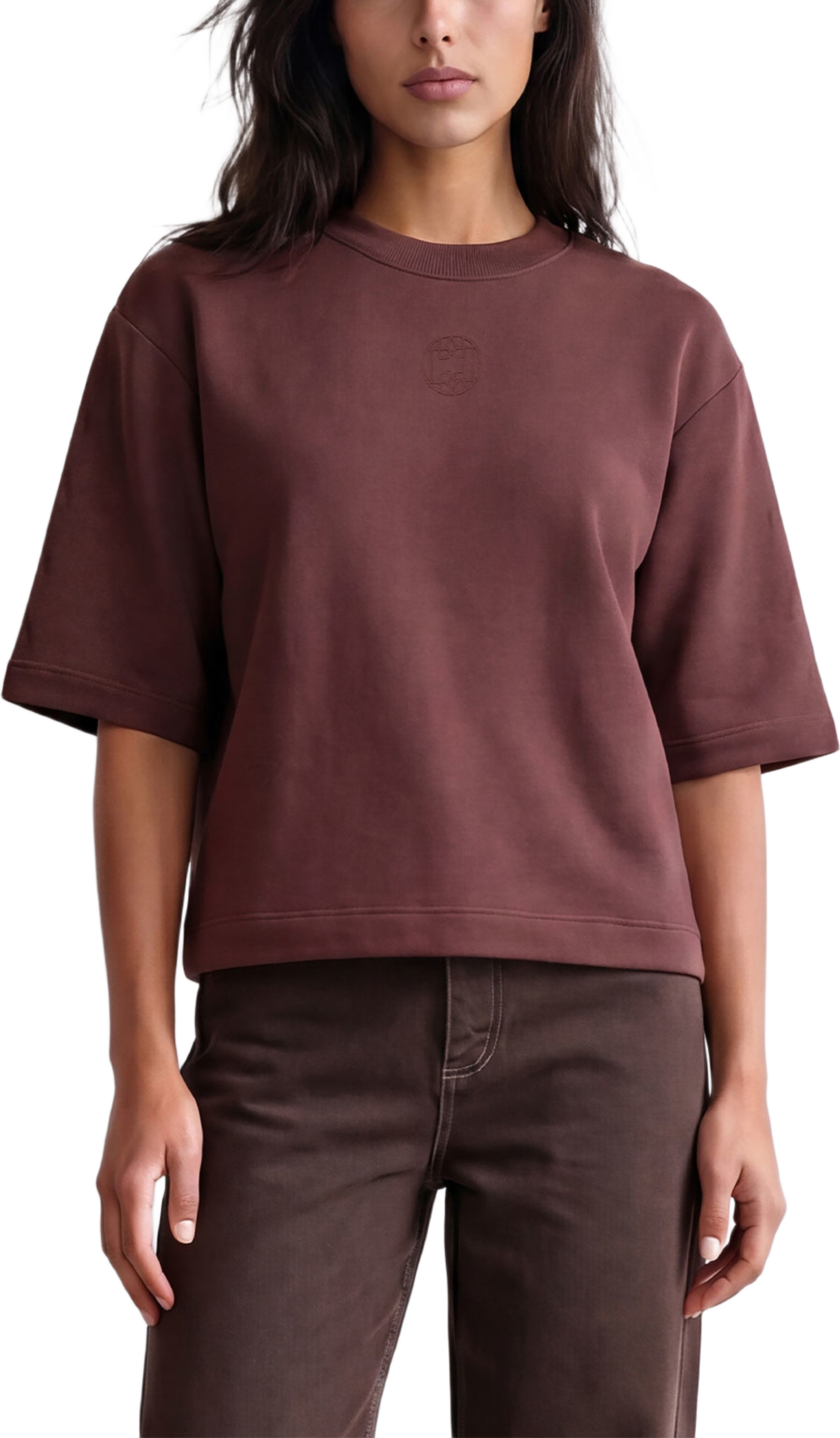 Nuka 28 T-Shirt, från Leveté Room, i färgen Bitter Chocolate. Klicka för att öppna bilden i stort format