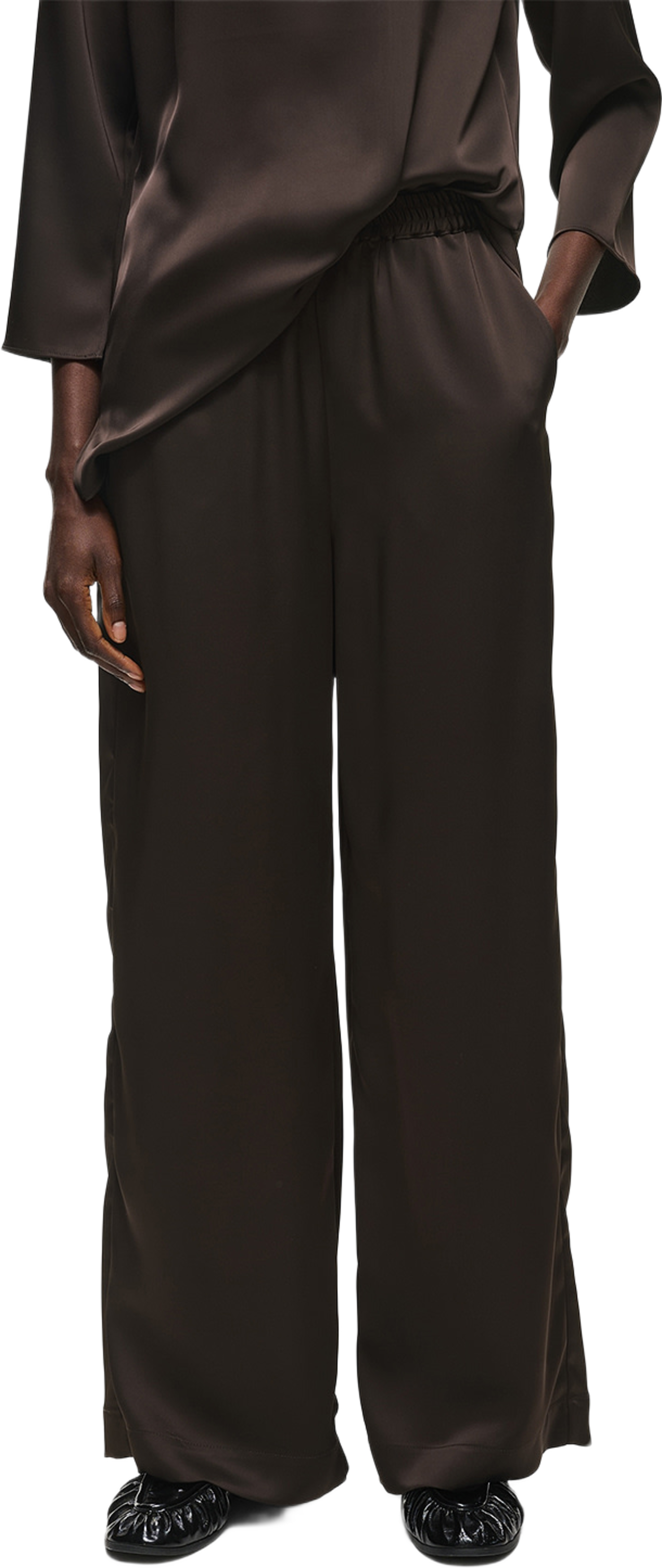 Oliveiw Pant, från Inwear, i färgen Chocolate Brown. Klicka för att öppna bilden i stort format