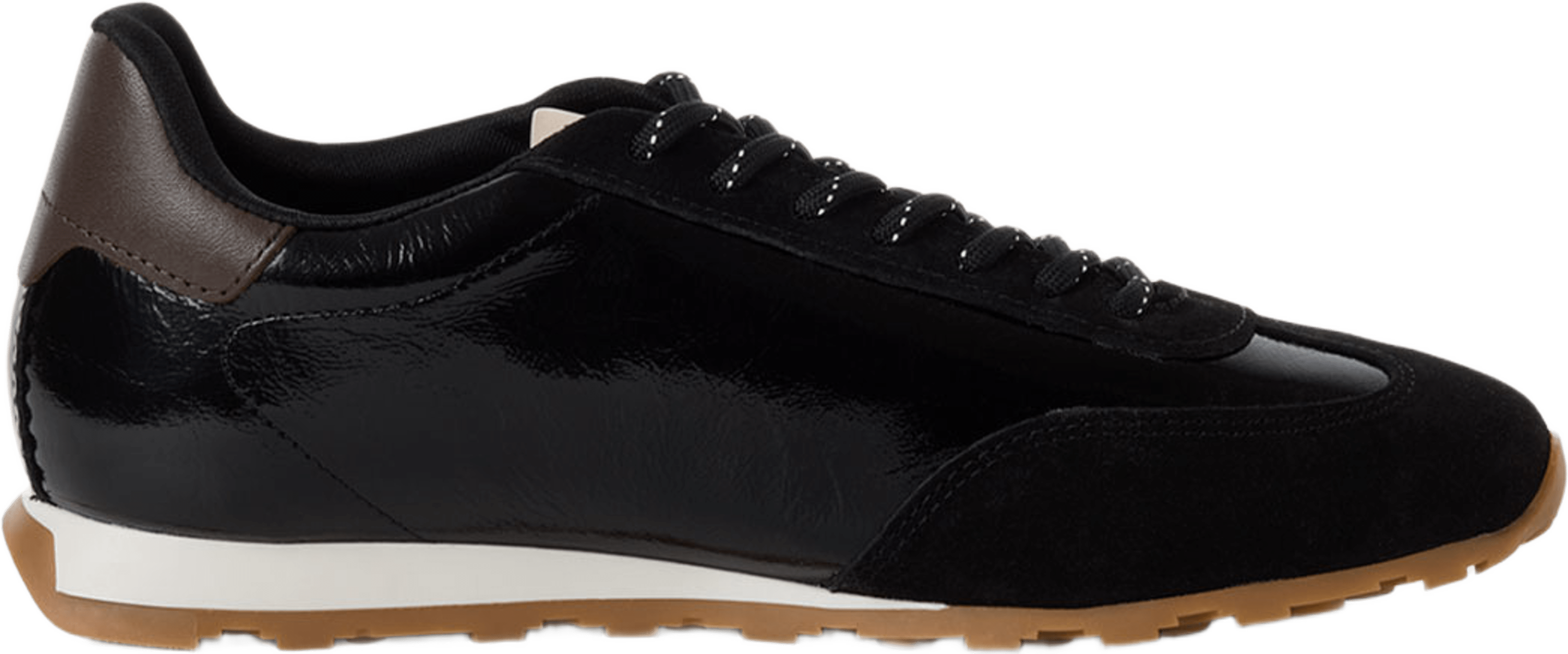 Sneakers, från Tamaris, i färgen Black Patent. Klicka för att öppna bilden i stort format