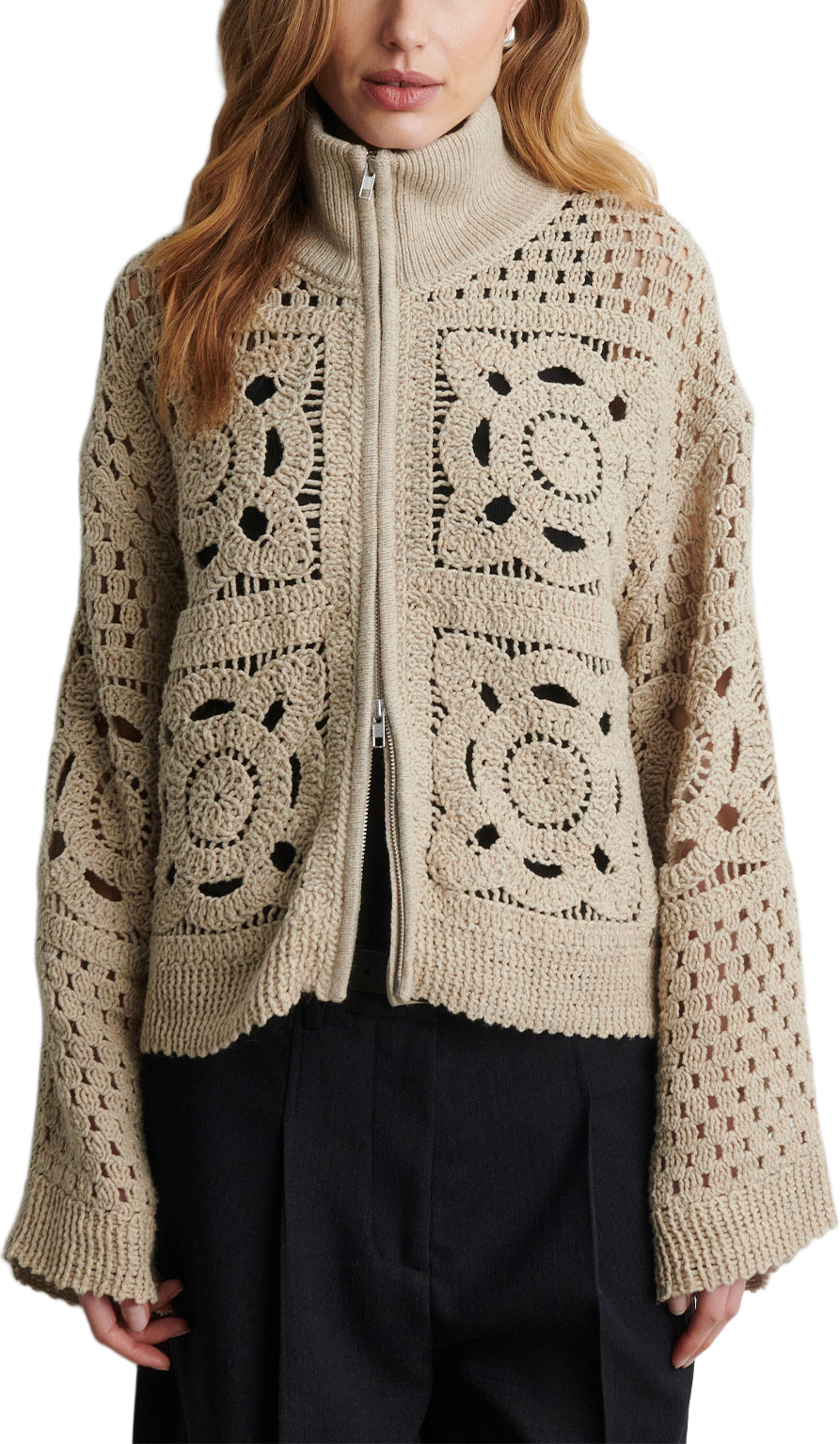 Crosette Knit Cardigan, från Second Female, i färgen Camel. Klicka för att öppna bilden i stort format