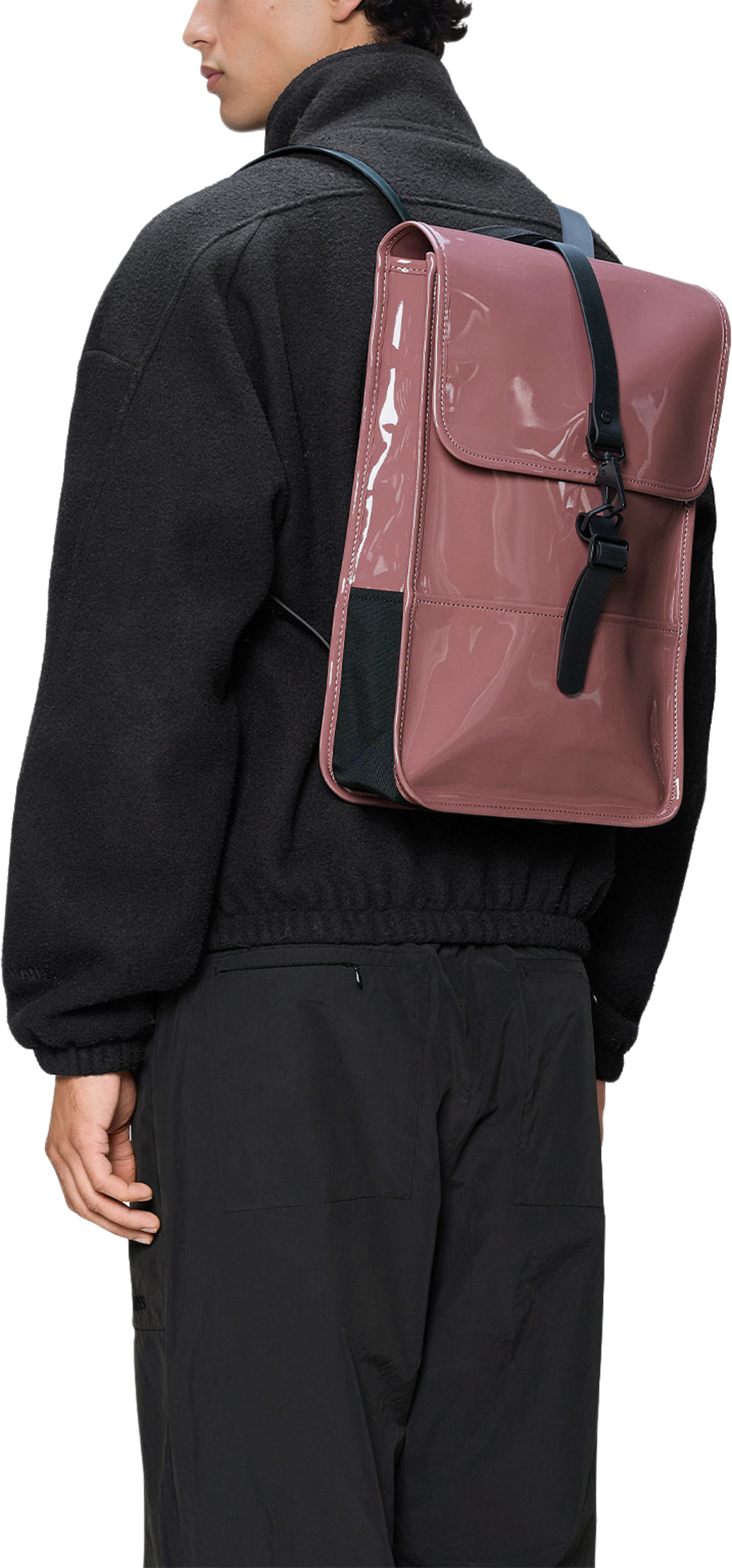 Backpack Mini W3, från Rains, i färgen Tempt. Klicka för att öppna bilden i stort format