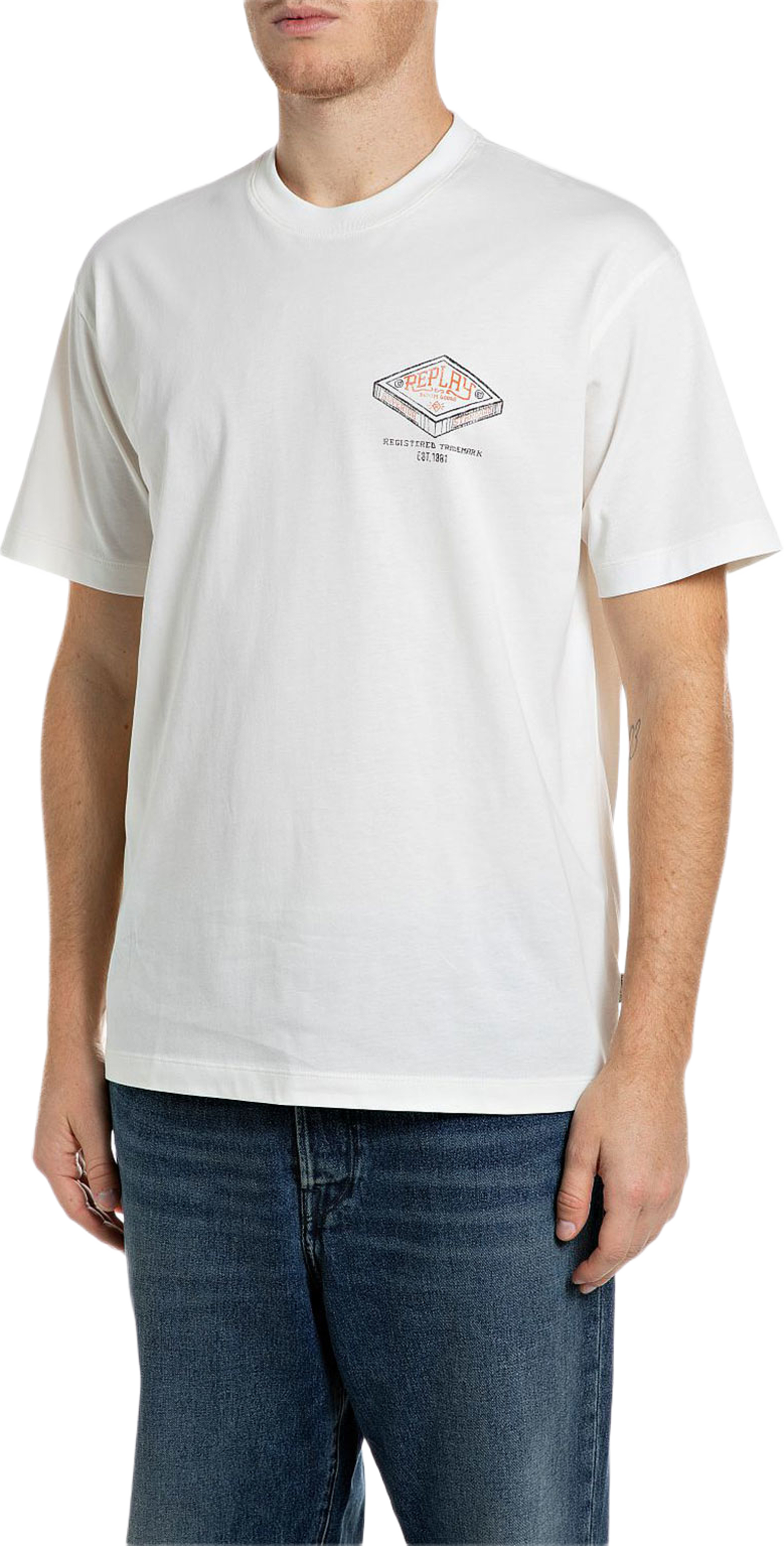 T-shirt with Design on Back, från Replay, i färgen Gardenia. Klicka för att öppna bilden i stort format