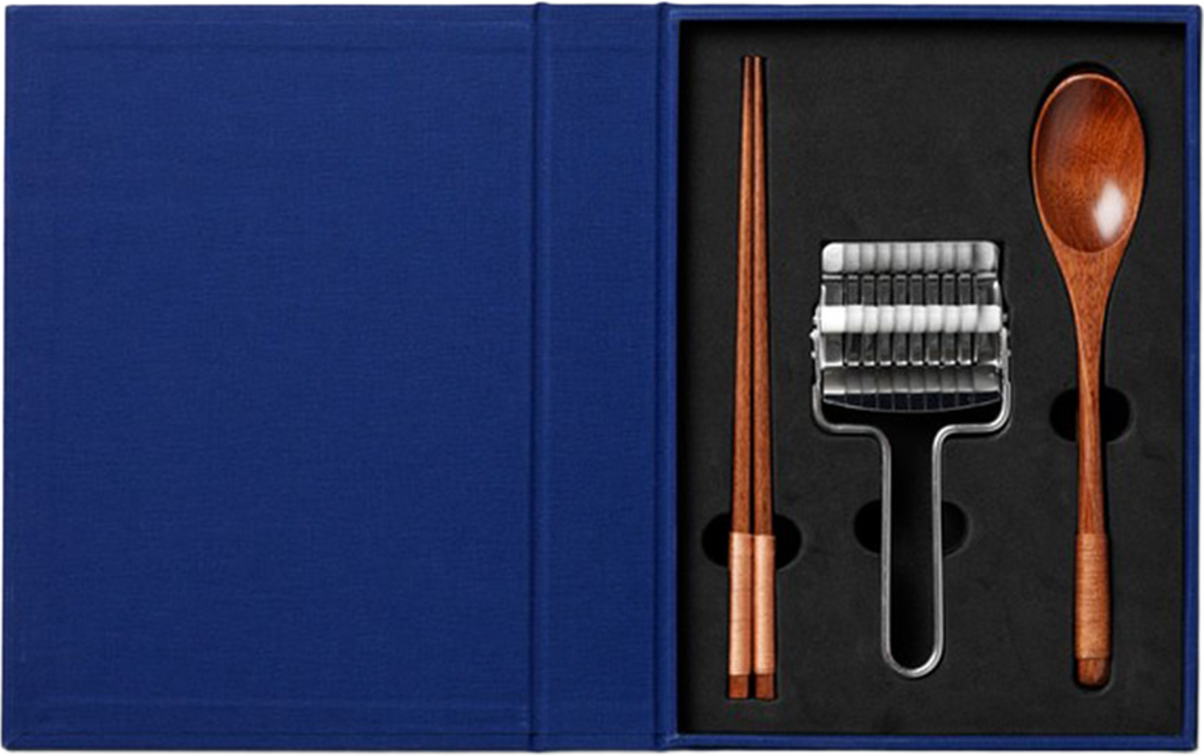 The Essentials - Ramen Tools, från Printworks, i färgen Blue. Klicka för att öppna bilden i stort format