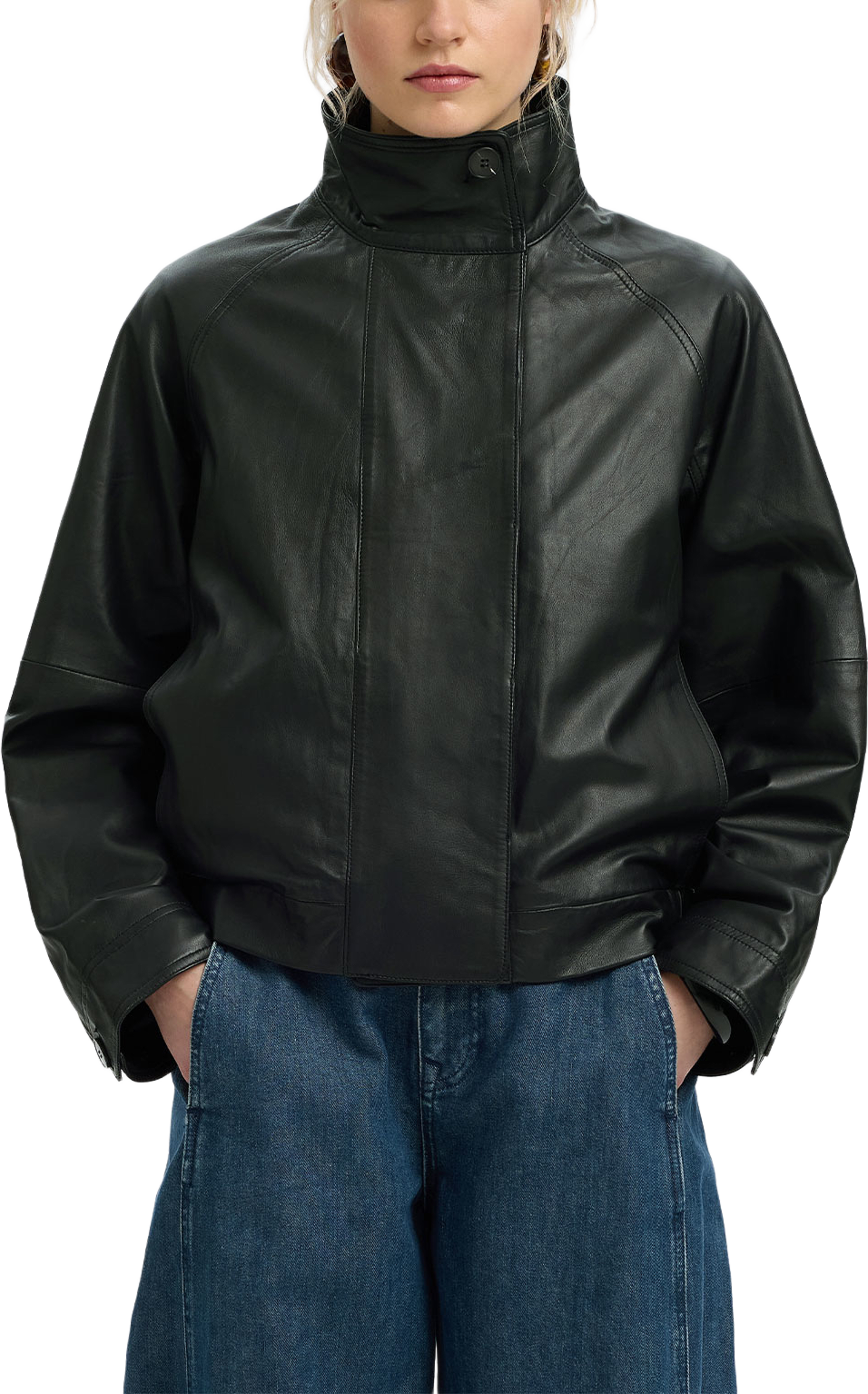 Zenia Leather Jacket, från Selected, i färgen Black. Klicka för att öppna bilden i stort format