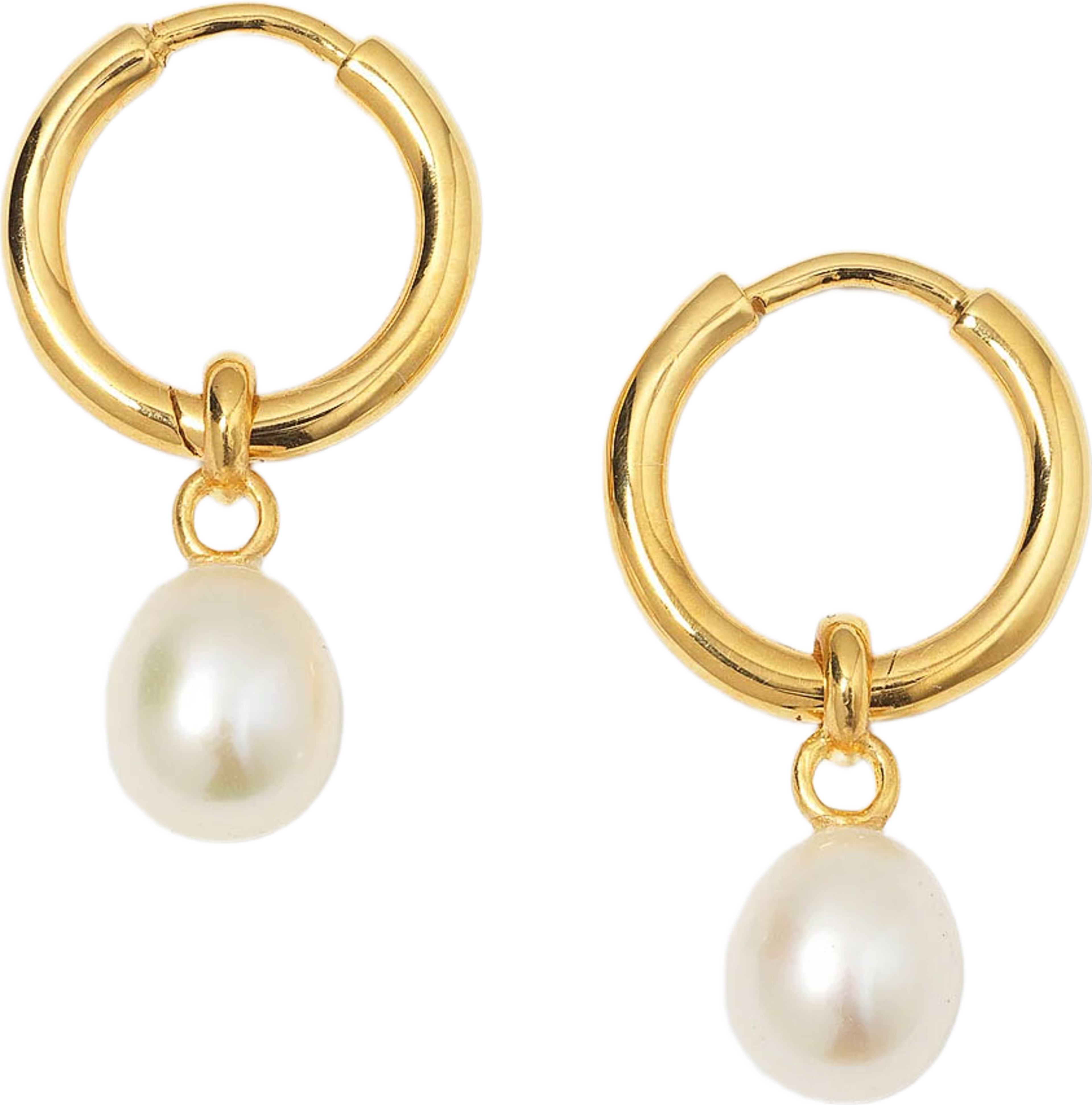 Treasure Pearl Hoops, från Syster P, i färgen Gold. Klicka för att öppna bilden i stort format