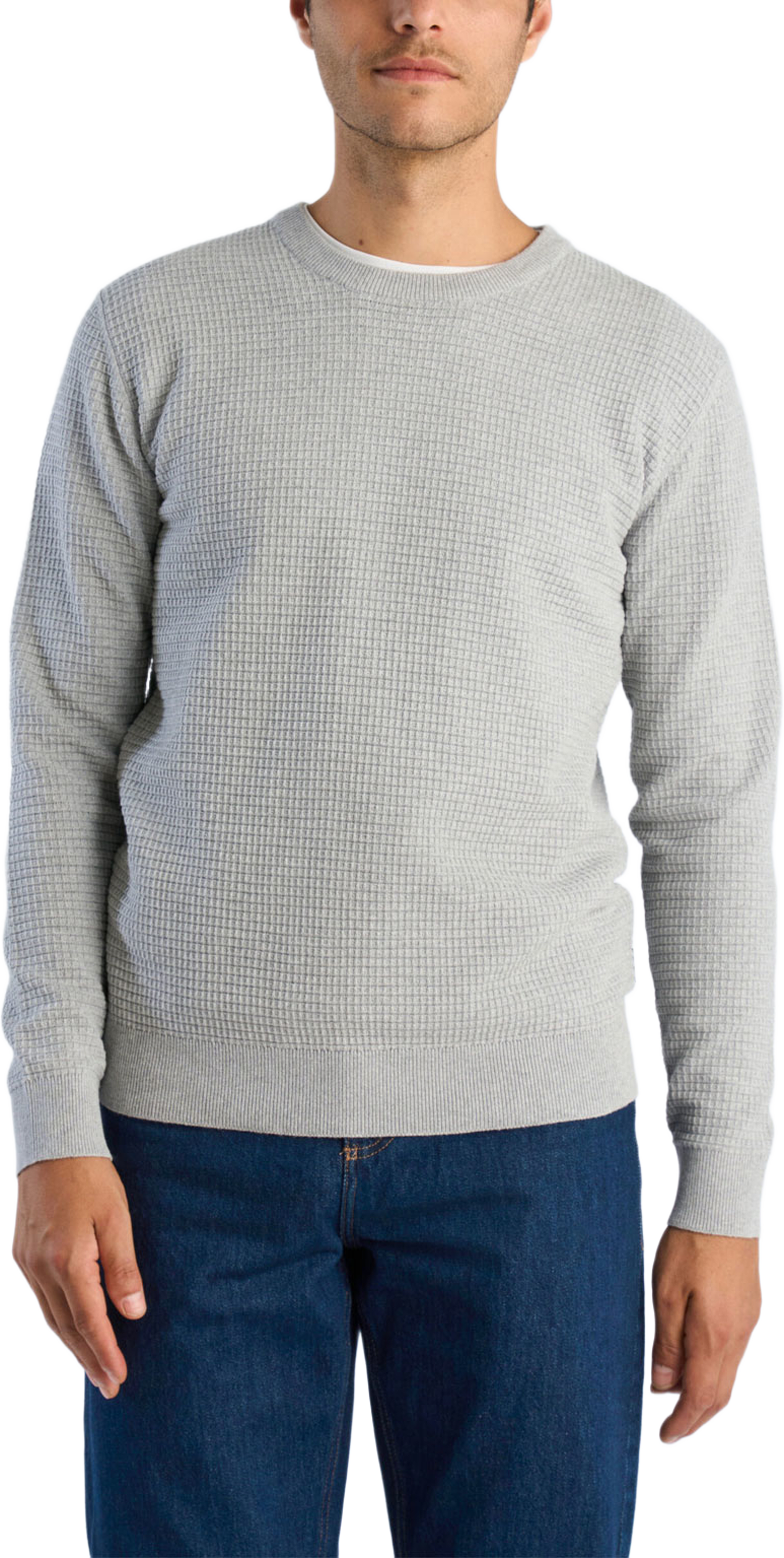 Structure O-neck L/S Knit, från Lindbergh, i färgen Grey Mel. Klicka för att öppna bilden i stort format