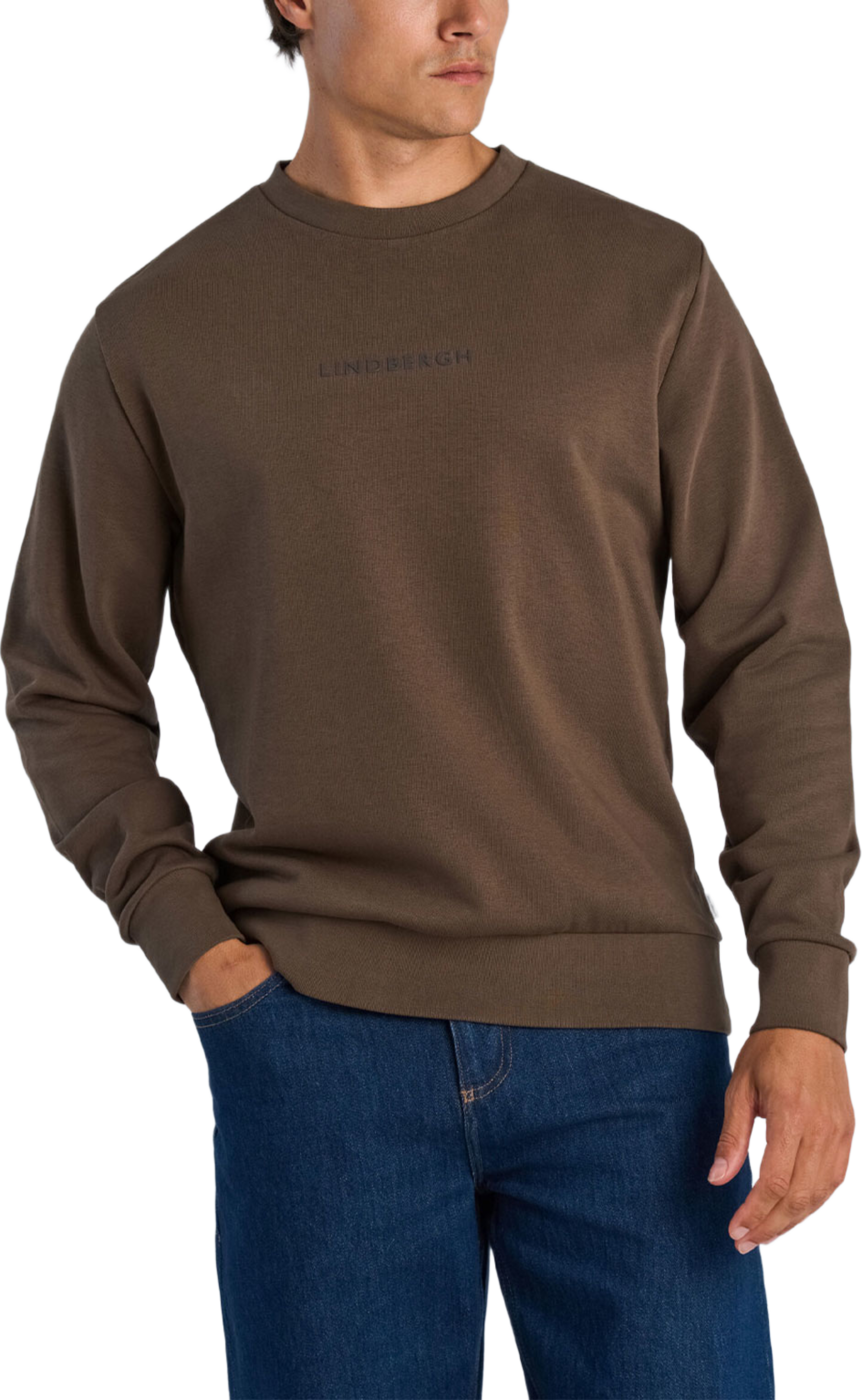 Logo Chest Print O-Neck Sweat, från Lindbergh, i färgen Dk Brown. Klicka för att öppna bilden i stort format