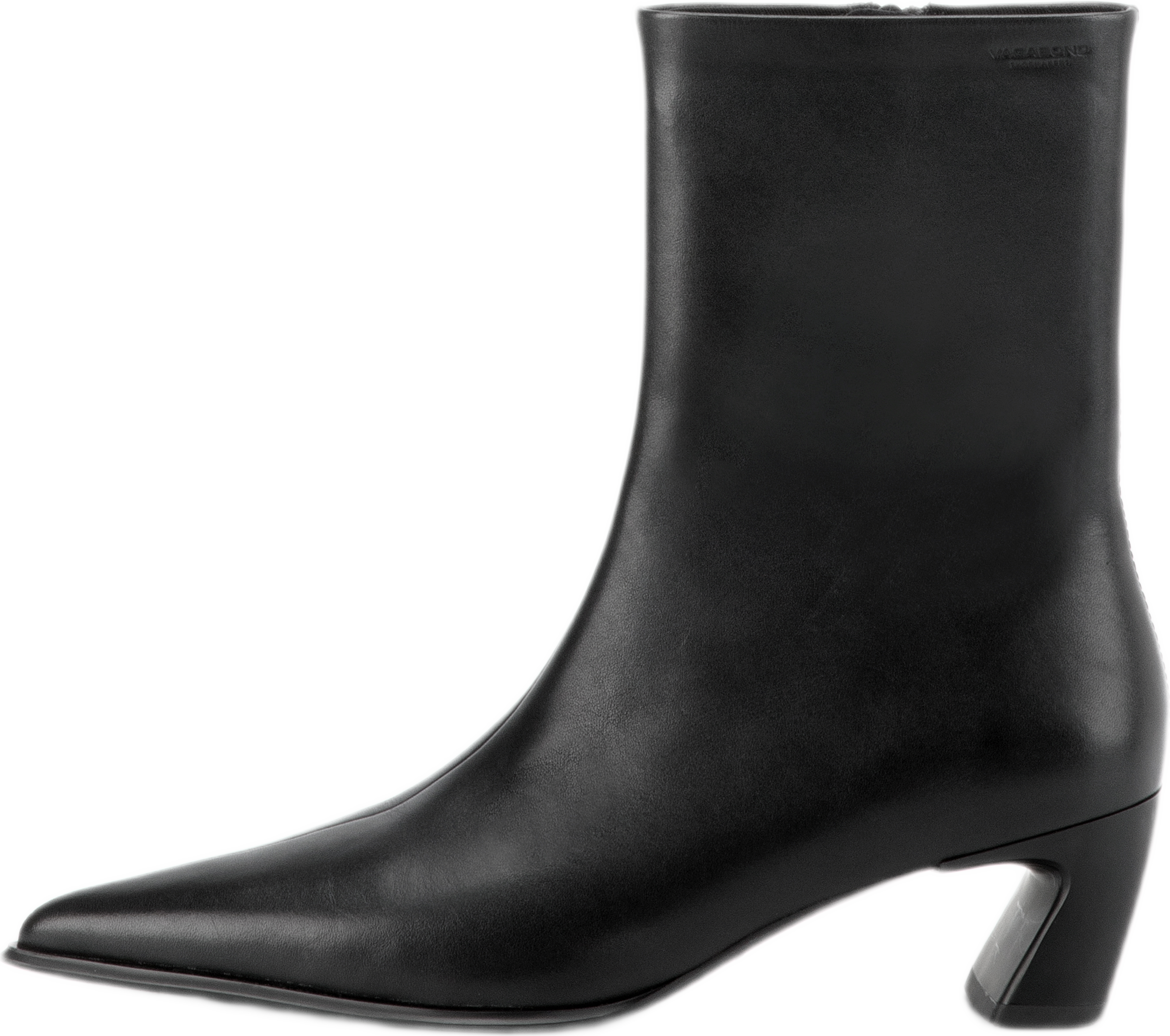 Ilona Boots Heel Classic, från Vagabond Shoemakers, i färgen Black. Klicka för att öppna bilden i stort format