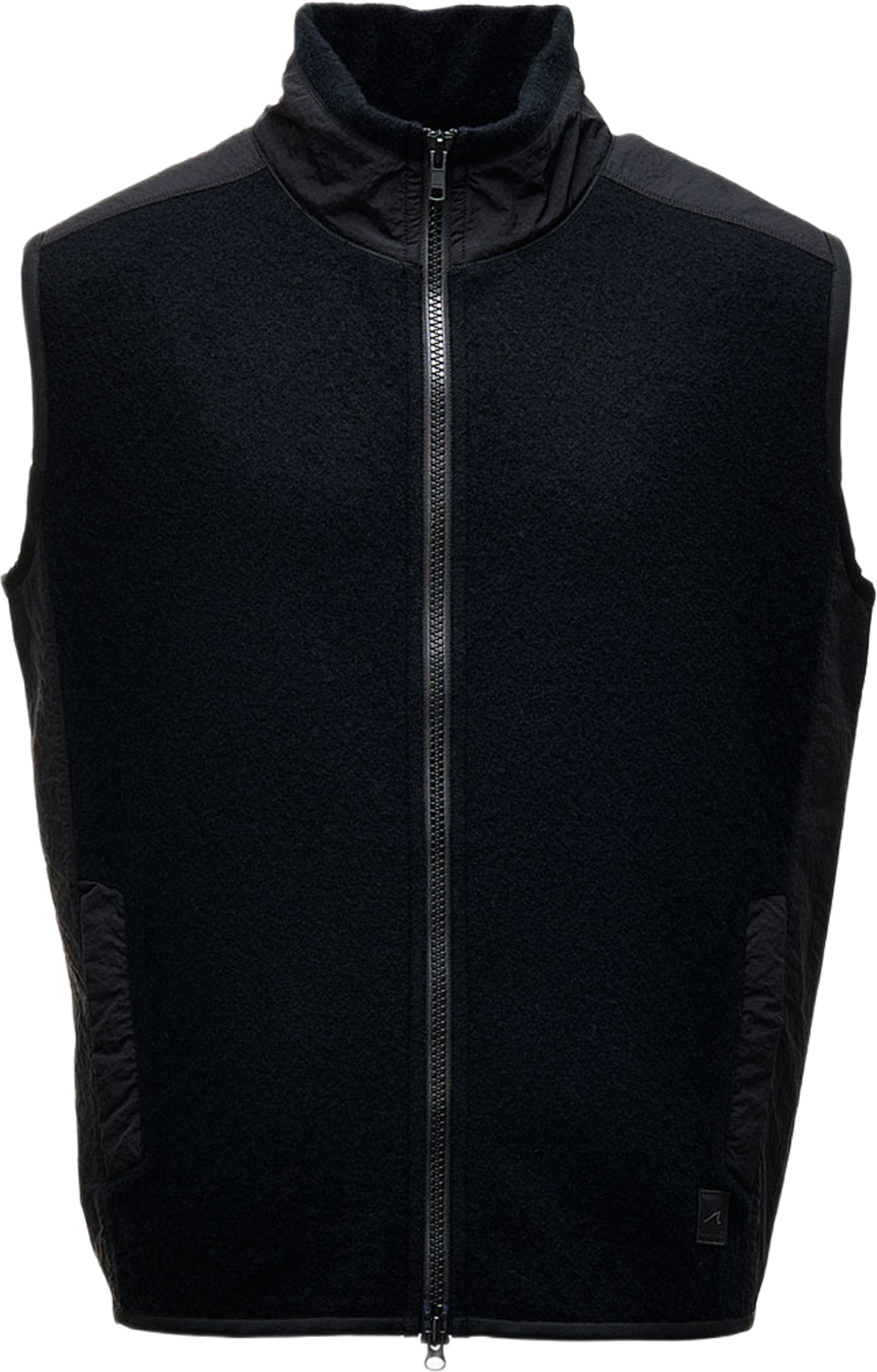 Palmi Boiled Wool Vest, från Cesar, i färgen Black. Klicka för att öppna bilden i stort format