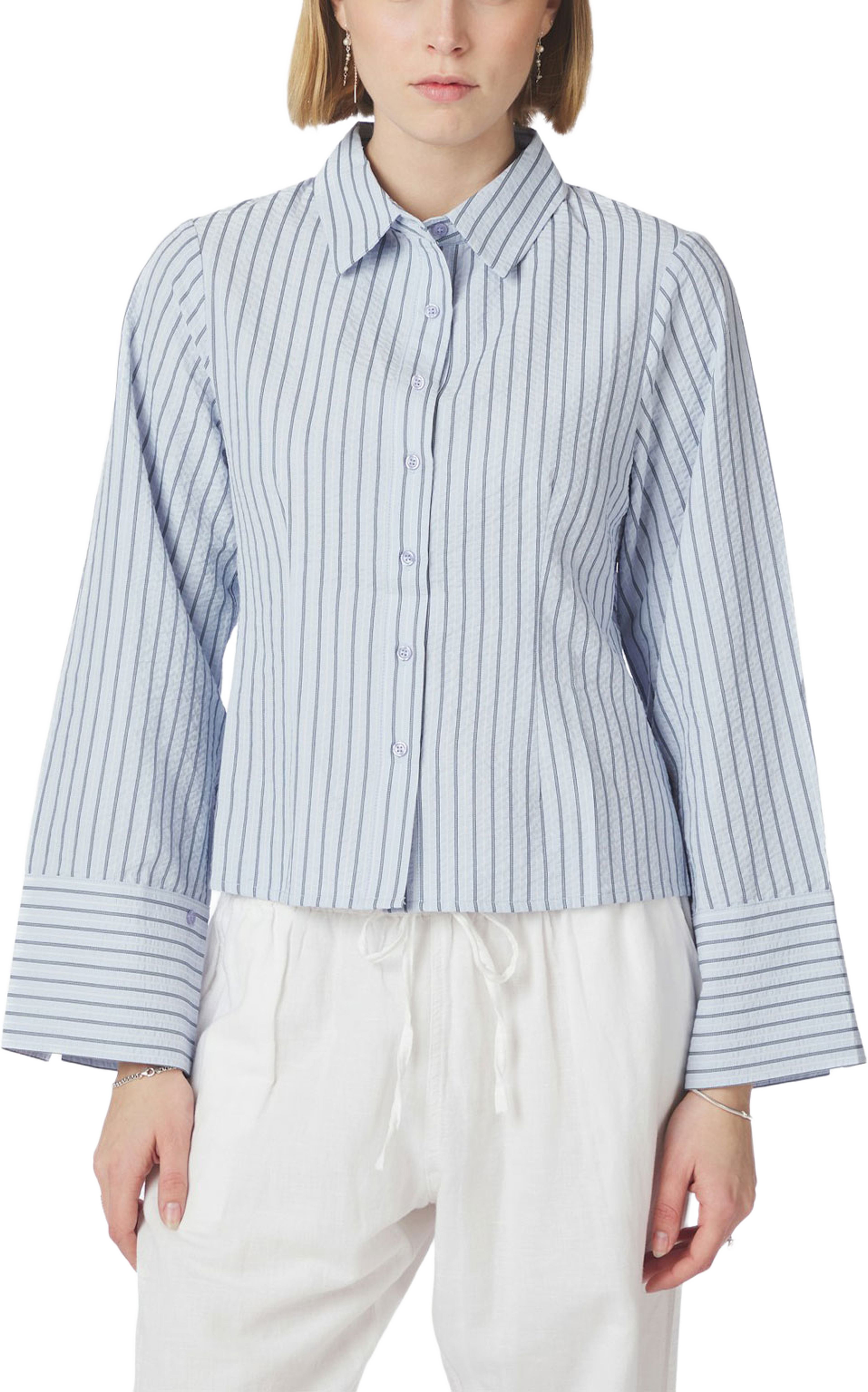 Rosa Striped Crepe Shirt, från Neo Noir, i färgen Blue. Klicka för att öppna bilden i stort format