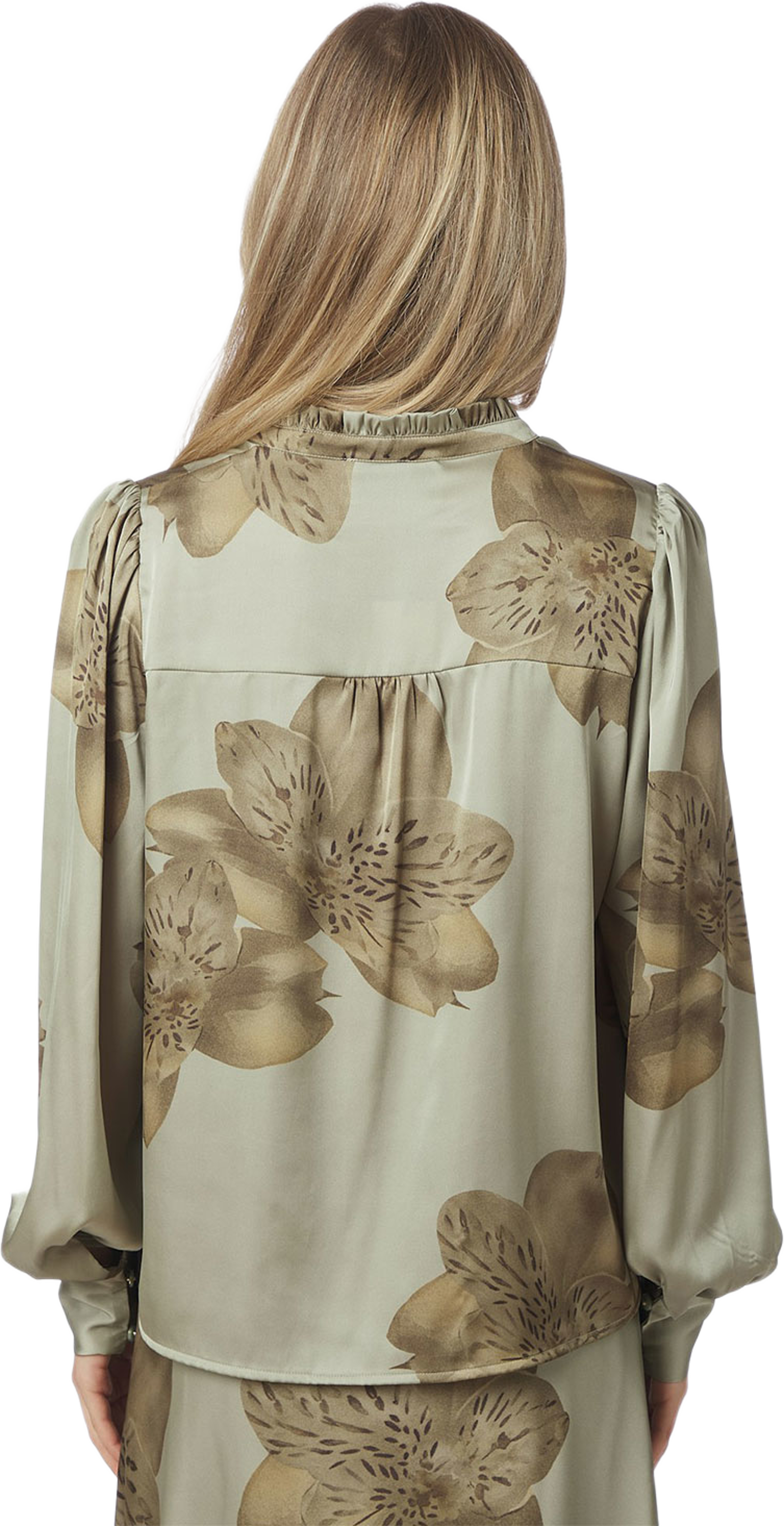 Massima Misty Orchid Blouse, från Neo Noir, i färgen Smoke Green. Klicka för att öppna bilden i stort format
