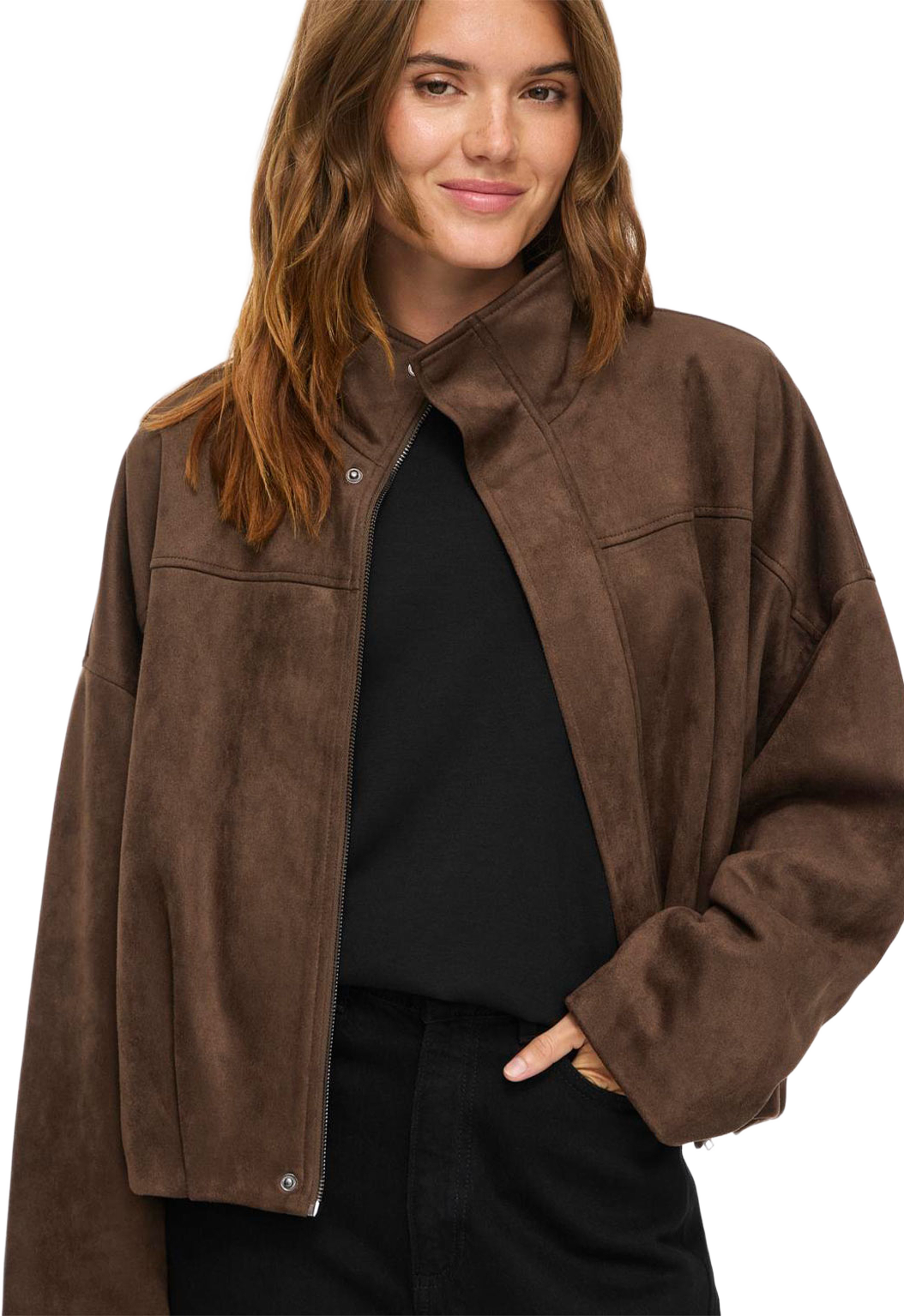 Viviral Funnel Neck Jacket, från Vila, i färgen Chocolate Brown. Klicka för att öppna bilden i stort format