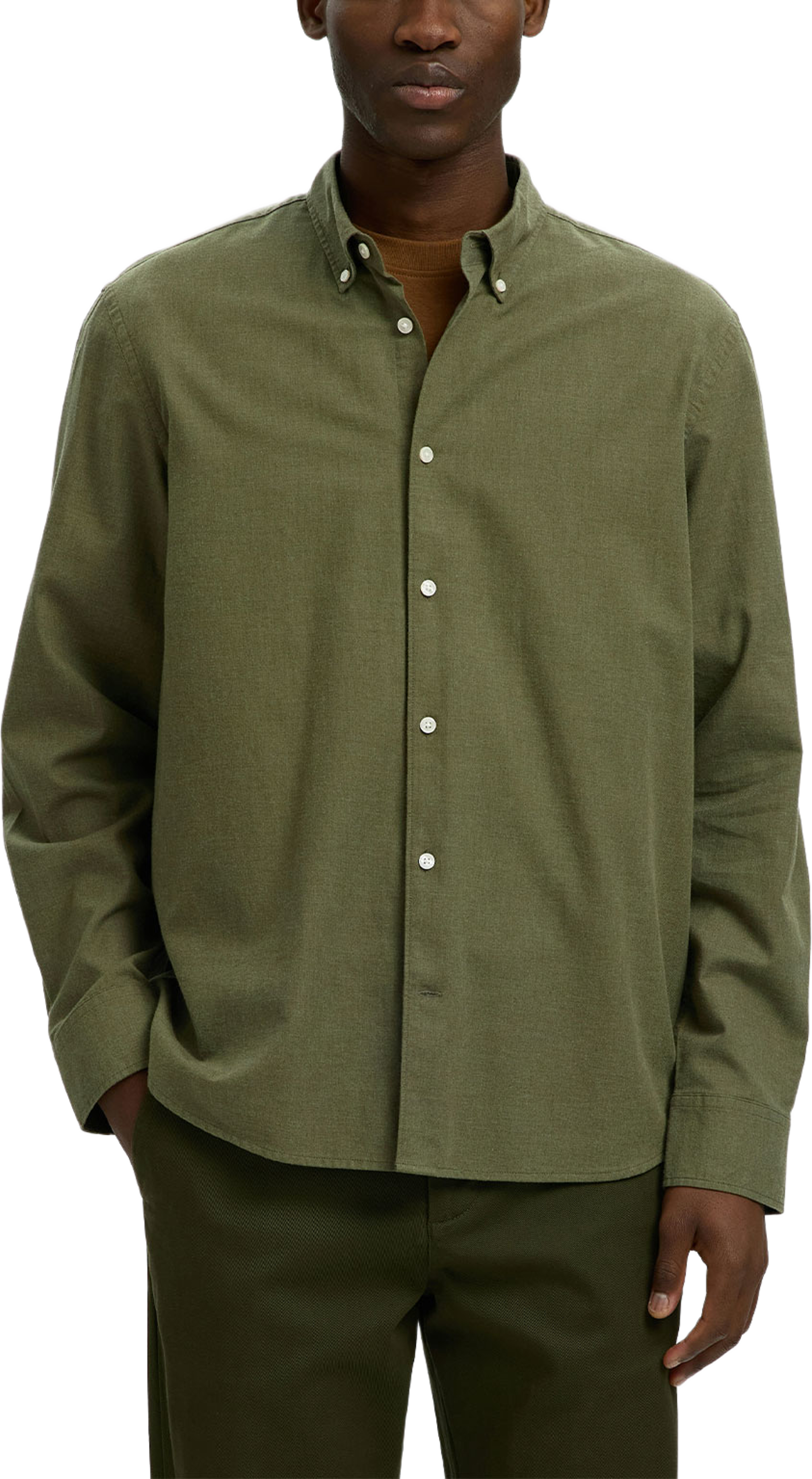 Regcole Jay Melange Shirt, från Selected Homme, i färgen Vetiver Melange. Klicka för att öppna bilden i stort format