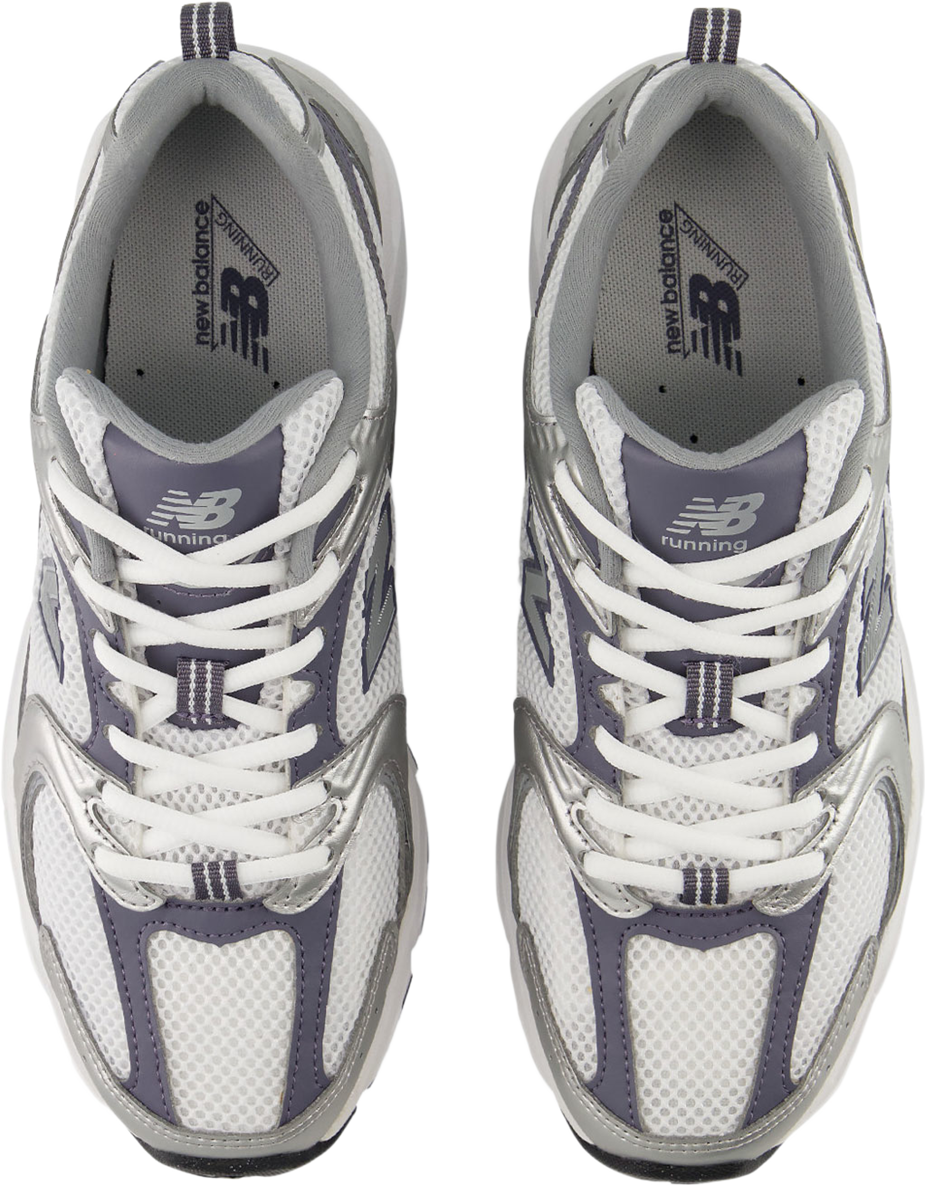 New Balance 530, från New Balance, i färgen Silver Metallic. Klicka för att öppna bilden i stort format