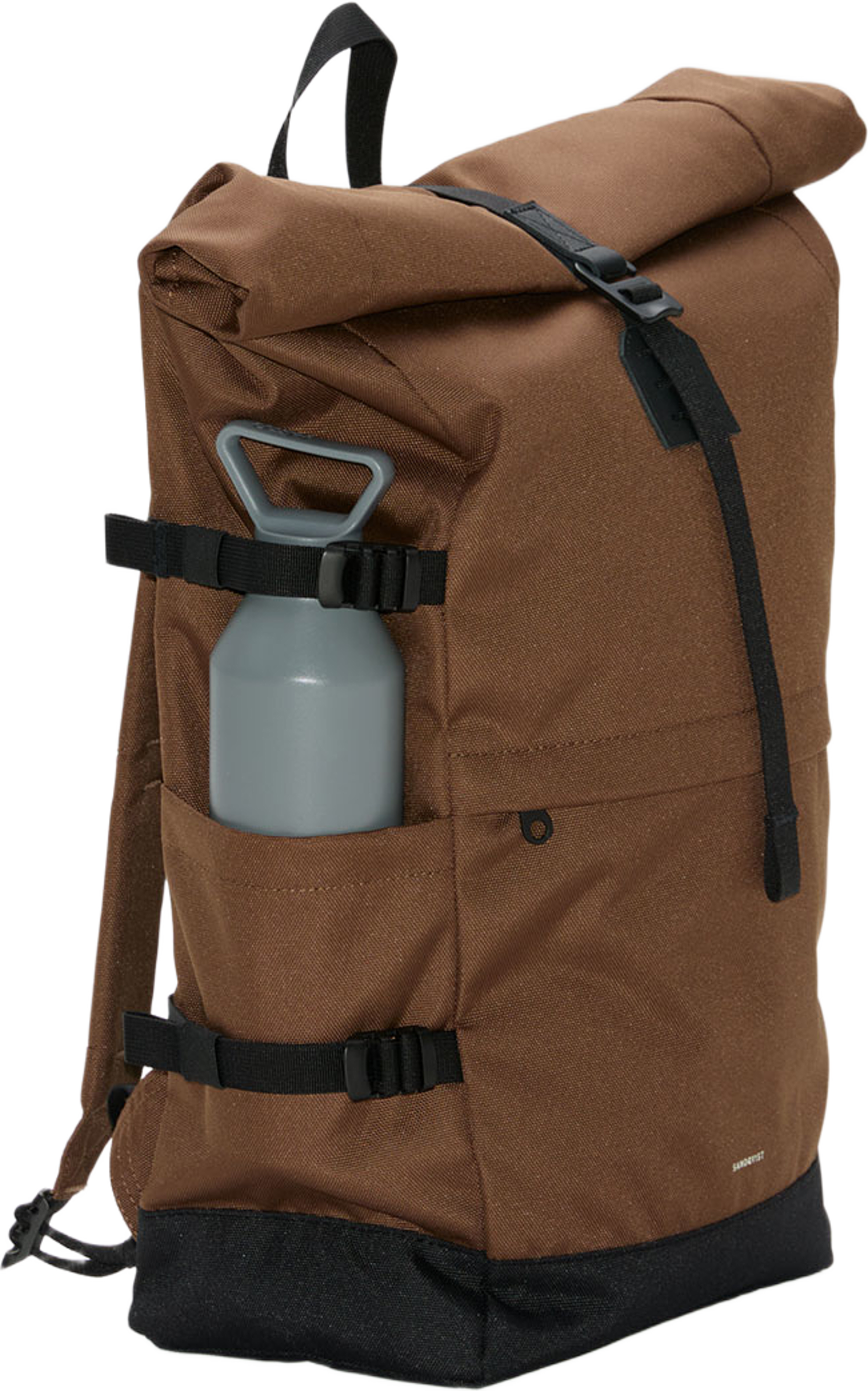 Sandqvist Backpack ICON Rolltop 16", från Sandqvist, i färgen Brown. Klicka för att öppna bilden i stort format